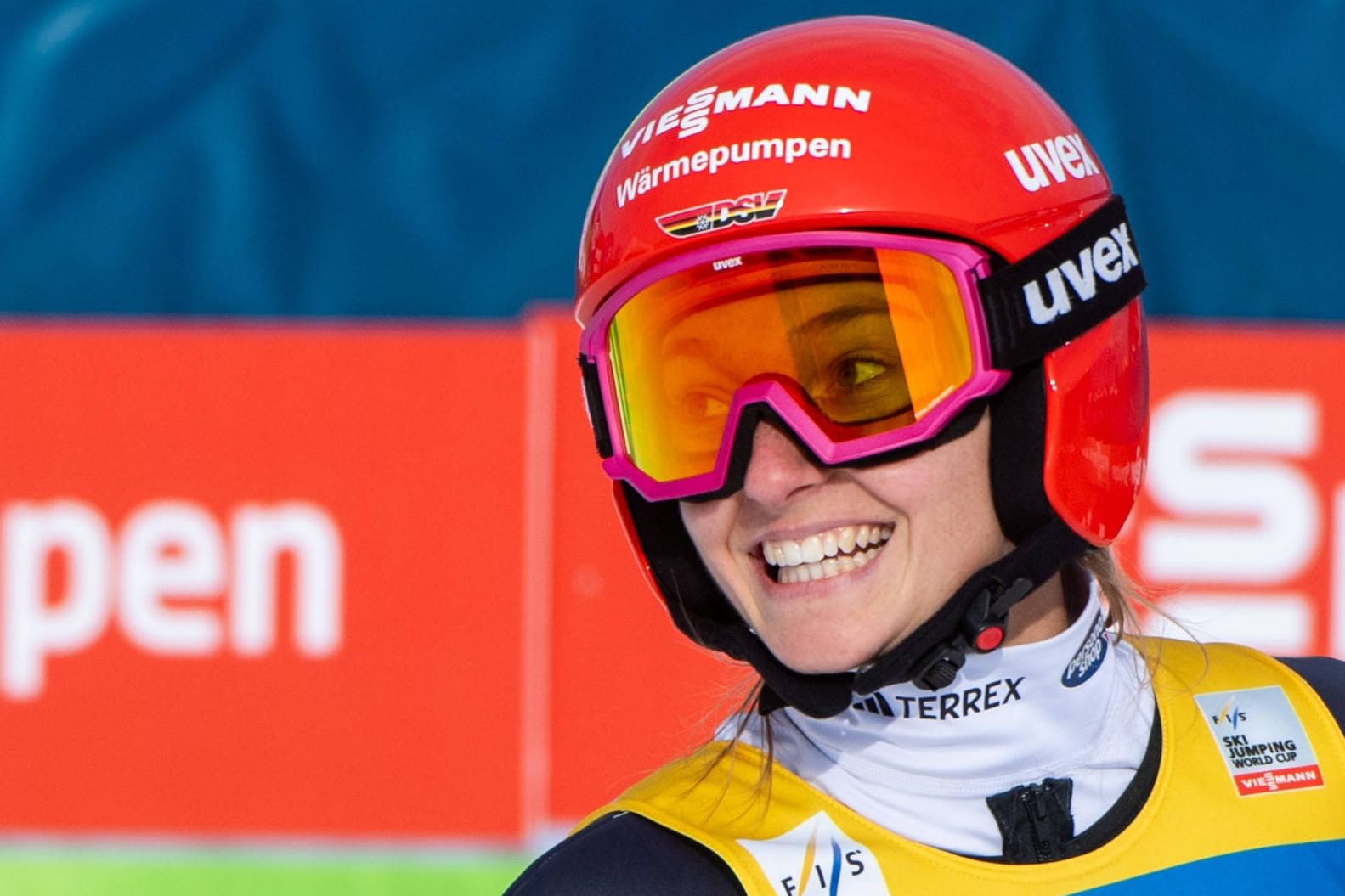 Katharina Schmid: Die deutsche Skispringerin macht sich seit Jahren für eine Frauen-Tournee stark.