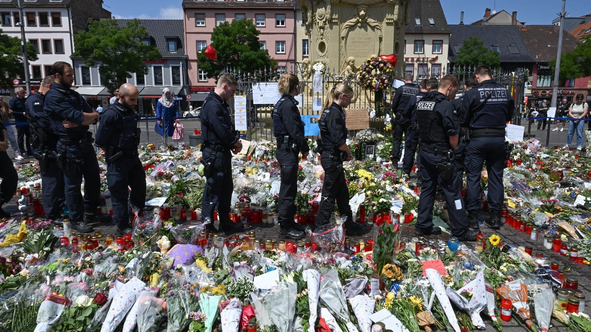 Nach der Messerattacke in Mannheim - Gedenken