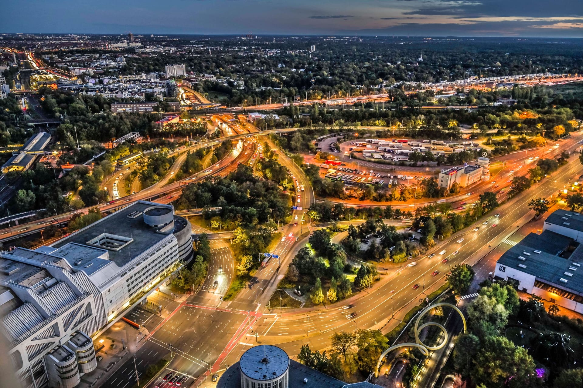 Autobahndreieck Funkturm, Stadtautobahn A 100, AVUS A 115, Charlottenburg, Berlin, Deutschland