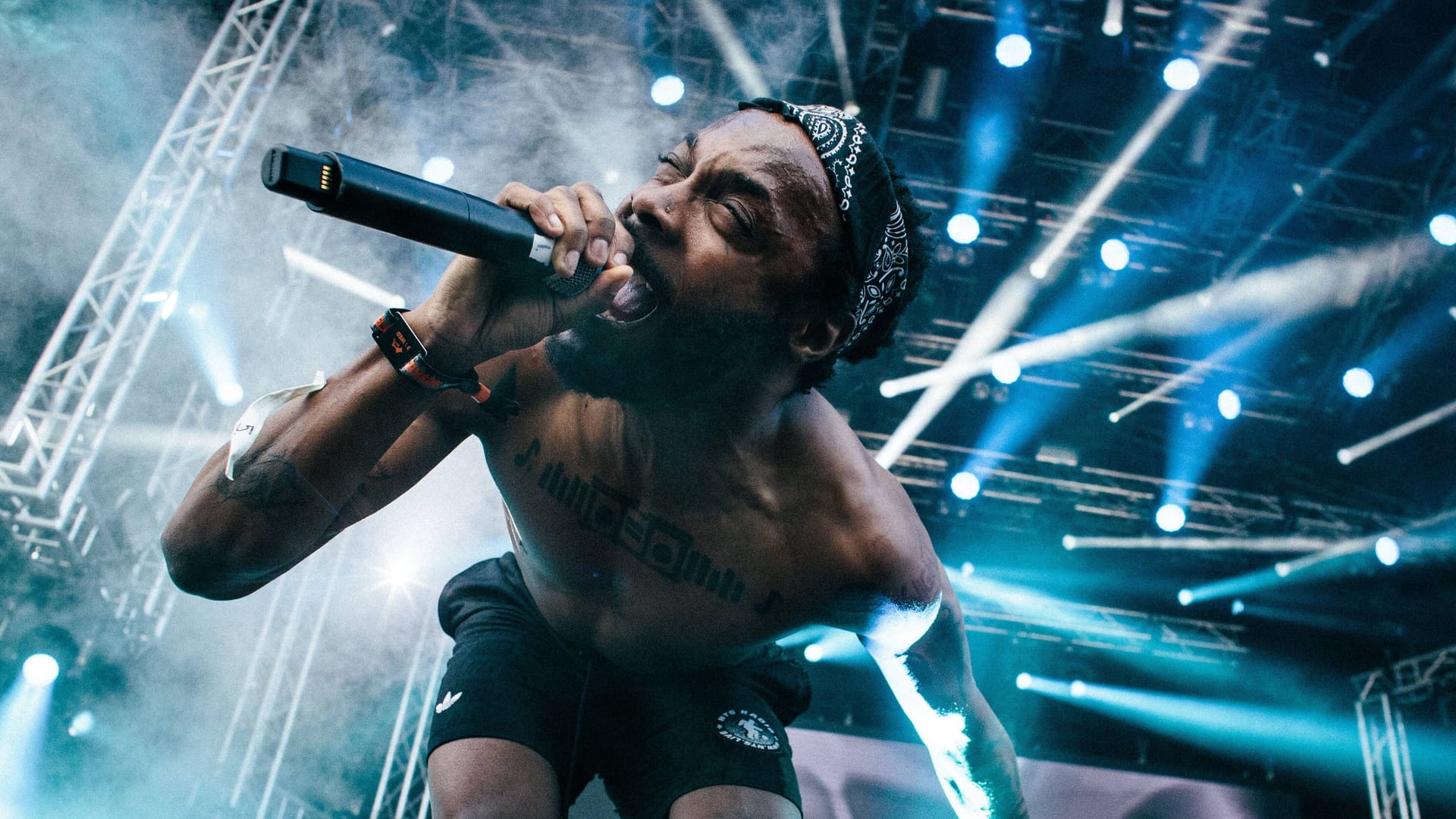 Der Rapper "JPEGMAFIA" bei einem Konzert (Archivfoto): Sein Konzert am Montagabend musste abgebrochen werden.