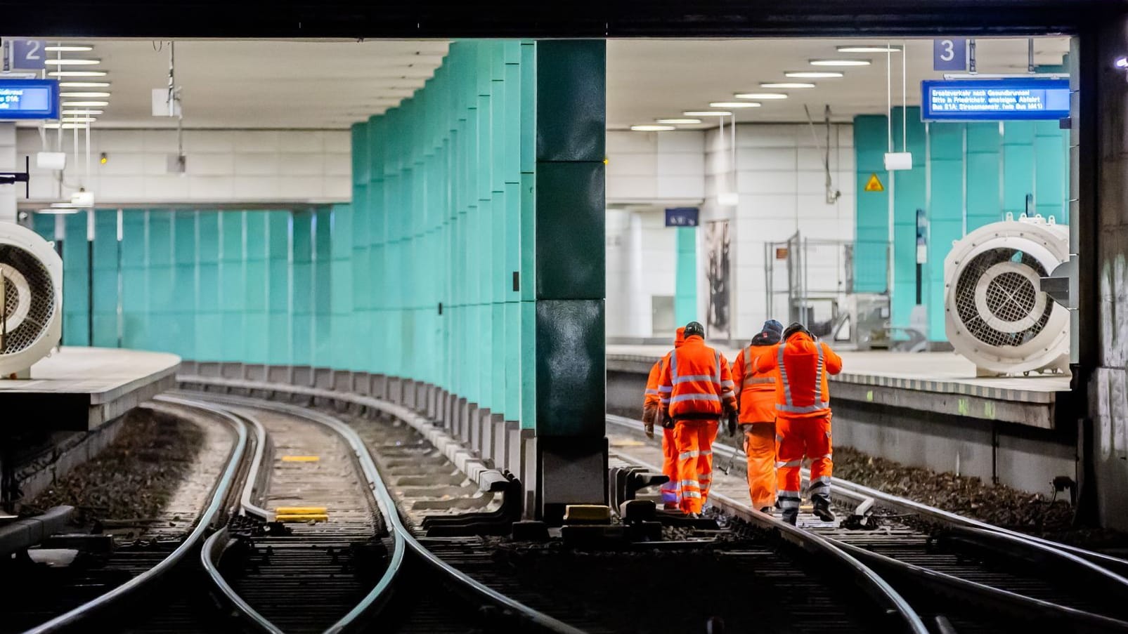 Baustelle im Nord-Süd-Tunnel der Berliner S-Bahn endet