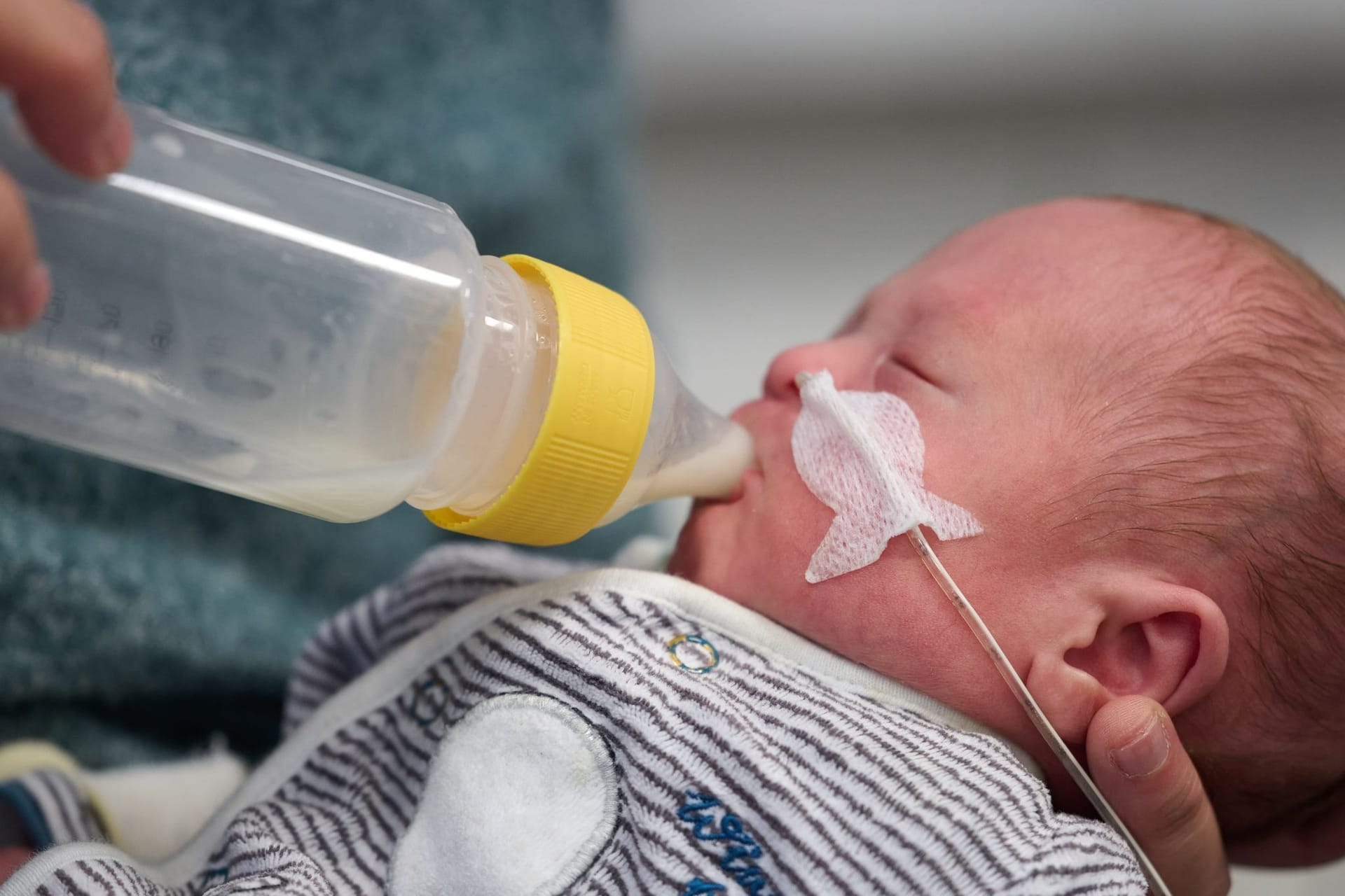 Gespendete Muttermilch in der Kinderklinik