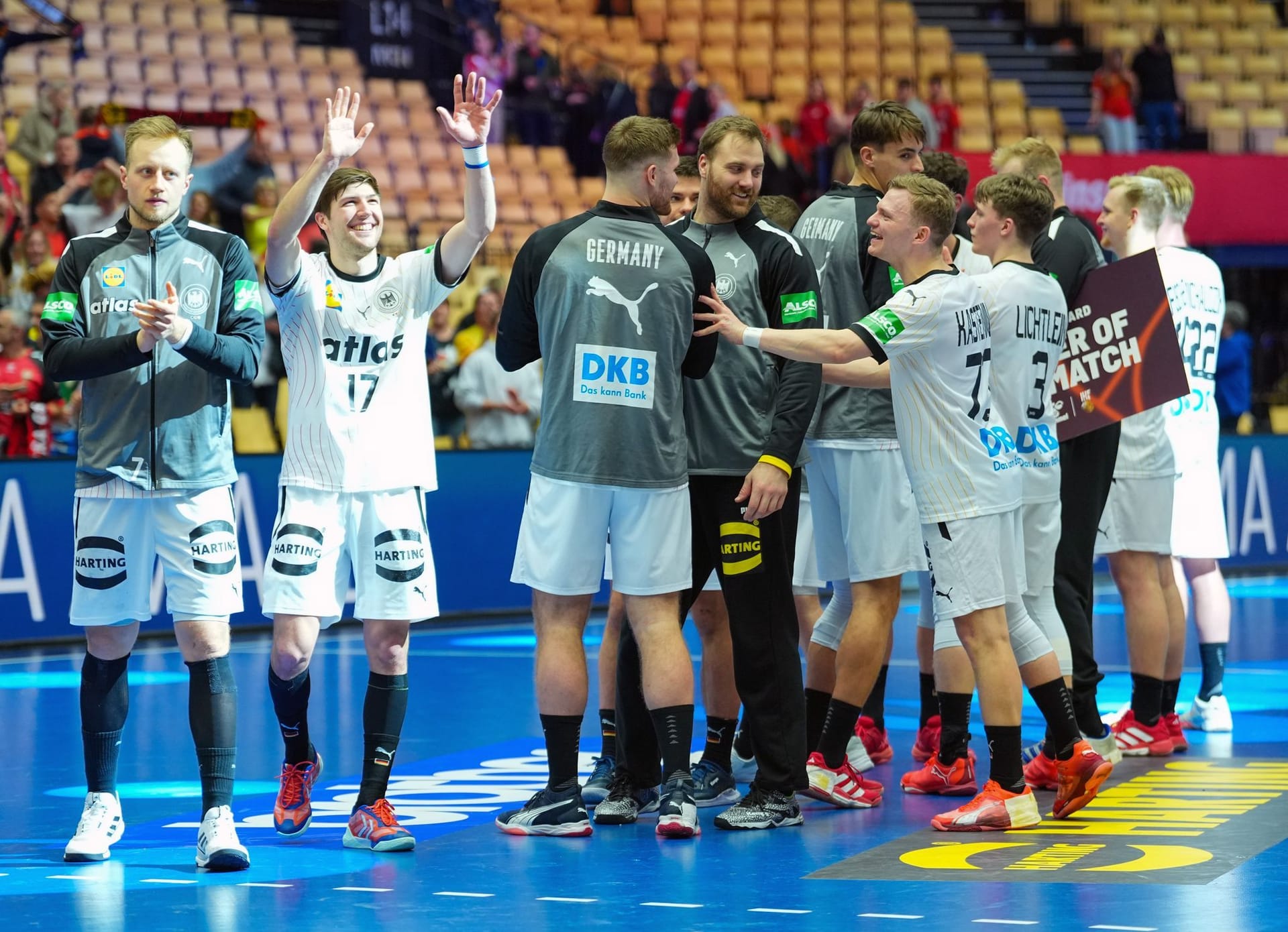 Der Hauptrundenabschluss bei der WM geriet für die deutsche Handball-Nationalmannschaft zur Gala-Vorstellung. Gegen Tunesien gab es einen deutlichen 31:19-Sieg. Dabei überragten insbesondere drei Jungstars. Nur ein Spieler enttäuschte. Die Einzelkritik.