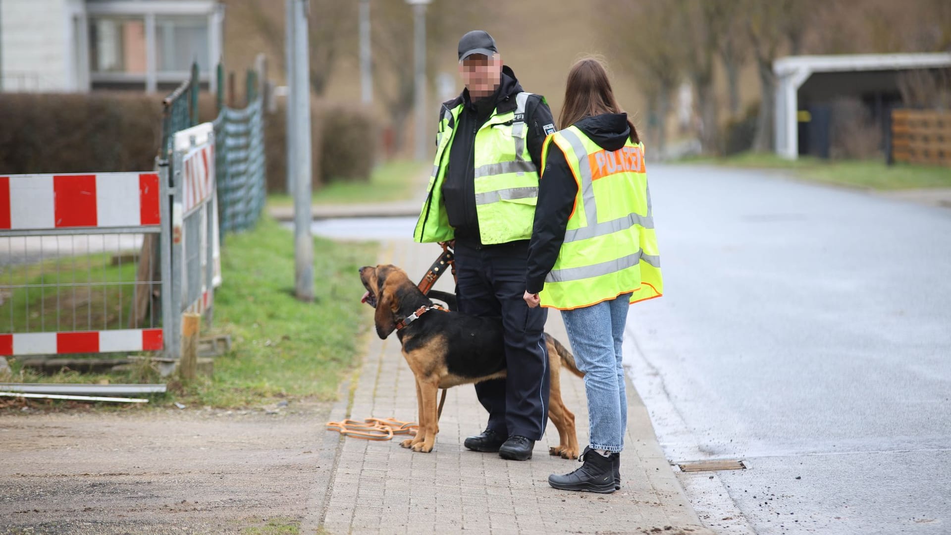 Leiche gefunden - Polizei geht von Gewaltverbrechen aus