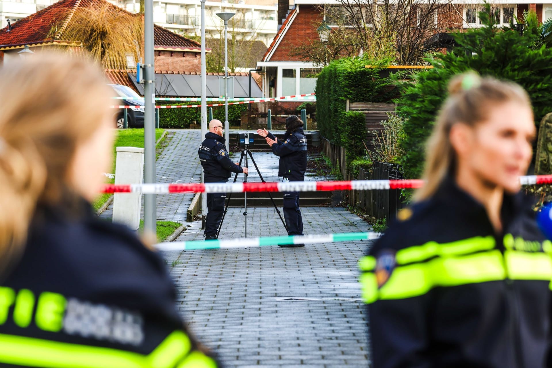 Fahndung nach Todesschützen in Rotterdam