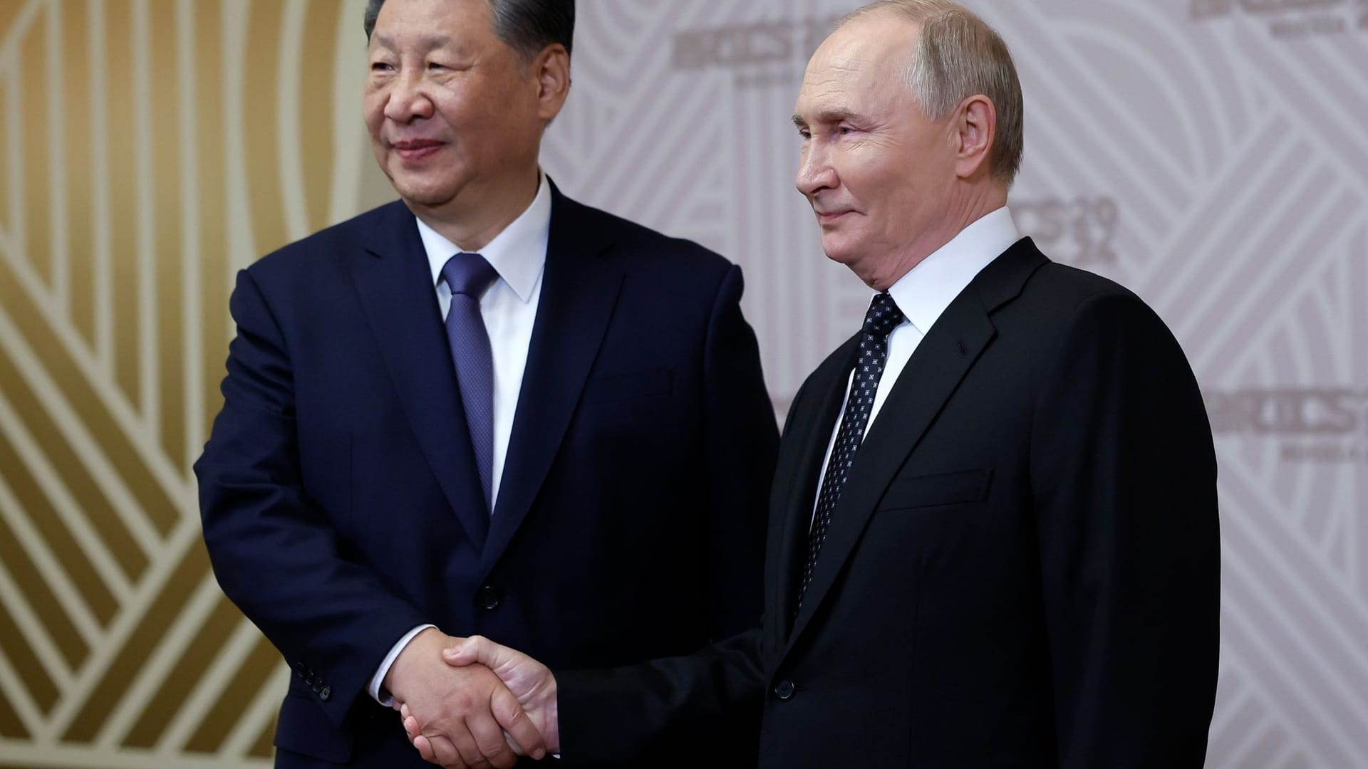 Chinesischer Präsident Xi und Russland Staatschef Putin