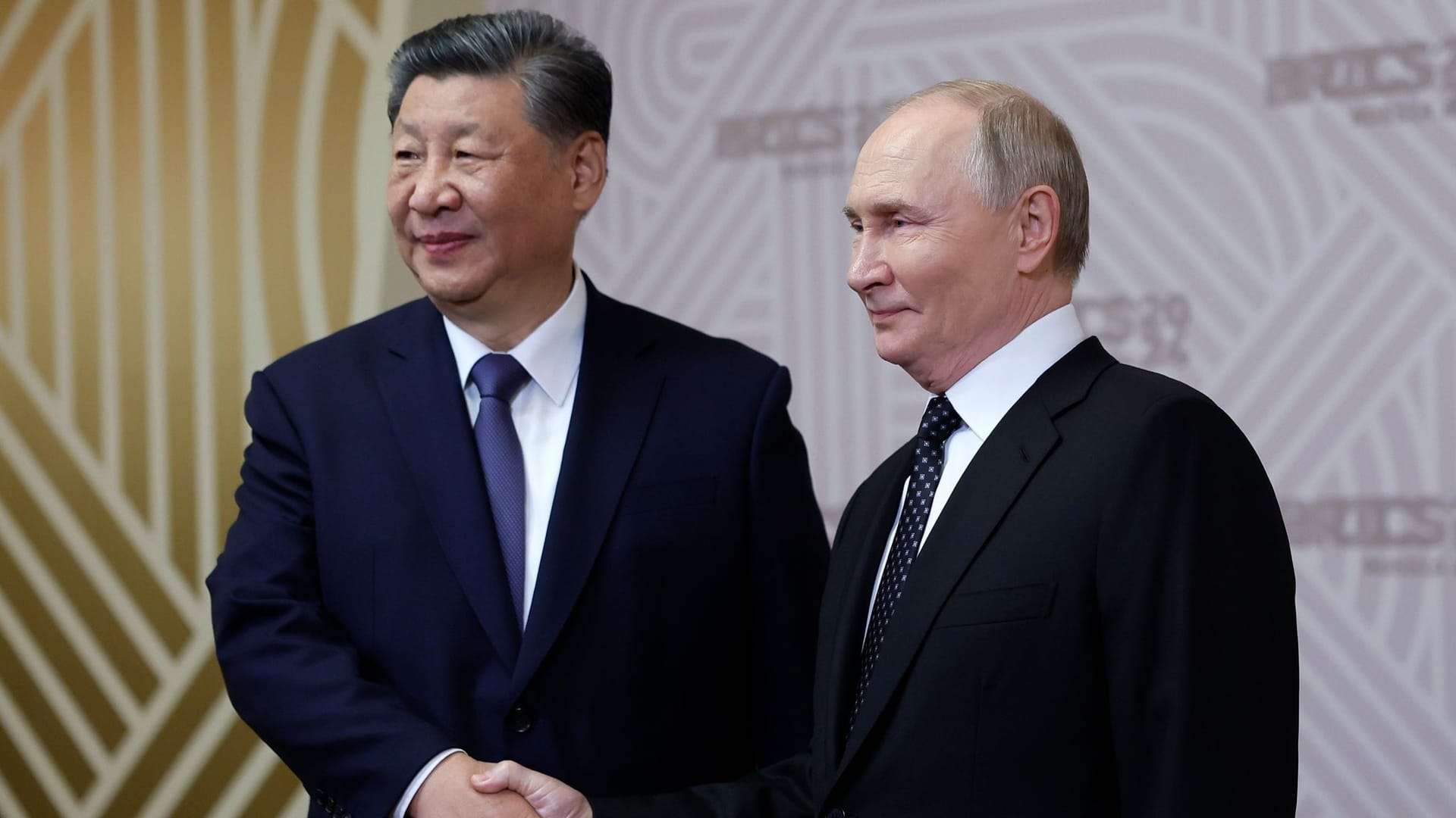 Chinesischer Präsident Xi und Russland Staatschef Putin