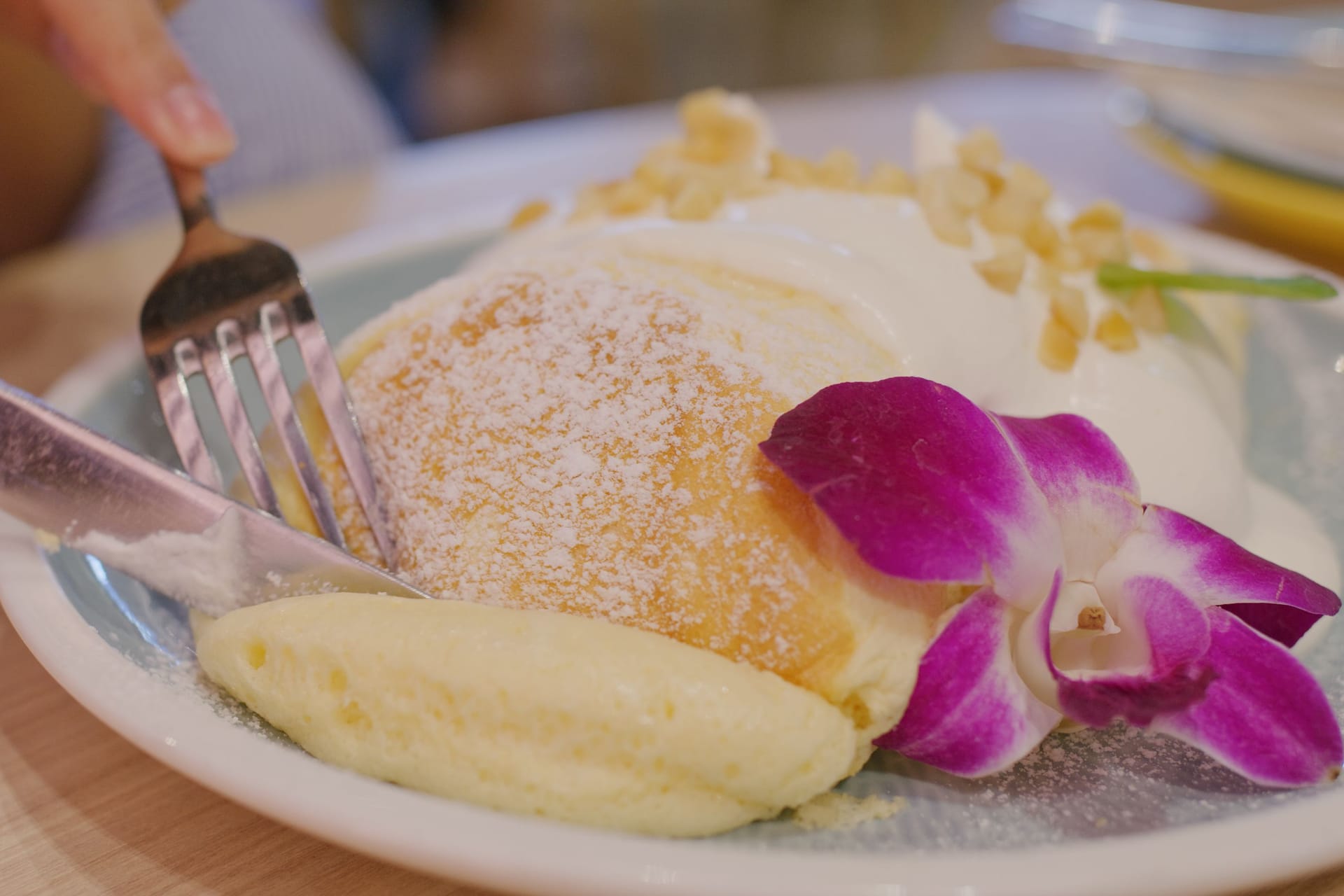 Soufflé Pancakes (Symbolbild): Auch in Bremen wird Süßspeise angeboten.