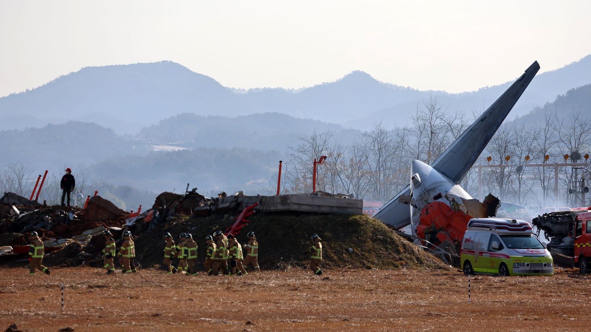 Passagierflugzeug in Südkorea verunglückt