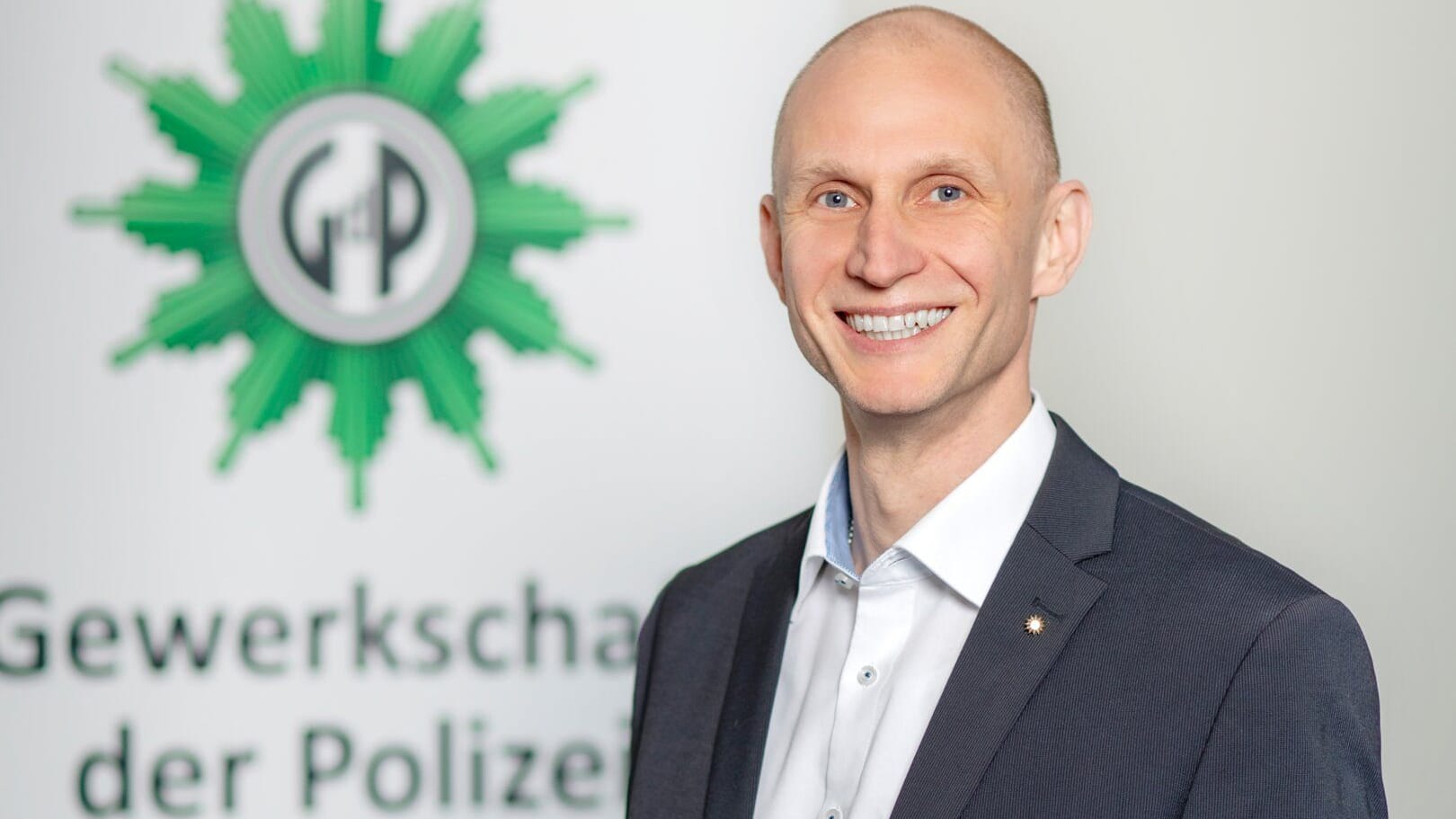 Andreas Roßkopf: Er ist Vorsitzender des Bereichs Bundespolizei der Gewerkschaft der Polizei mit rund 175.000 Mitgliedern in Deutschland.