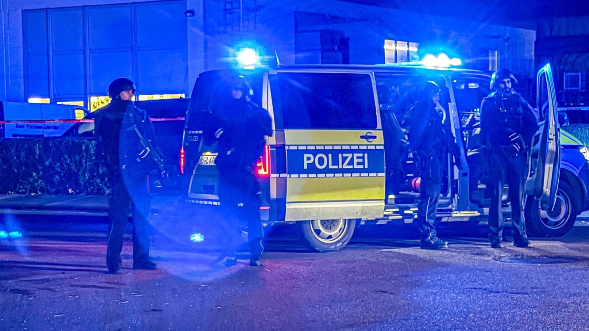 Polizei: Zwei Tote nach Schüssen in Firma nahe Heilbronn