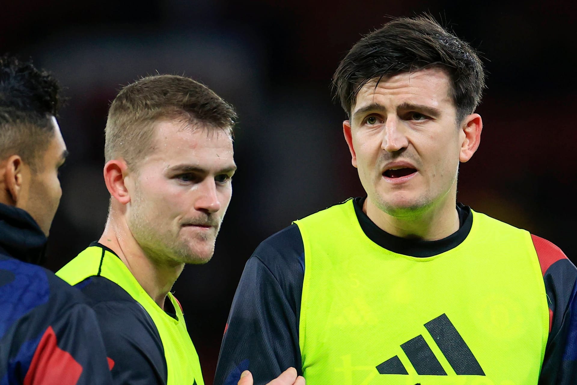 Matthijs de Ligt und Harry Maguire (r.): Beide spielen in der Innenverteidigung von Manchester United.