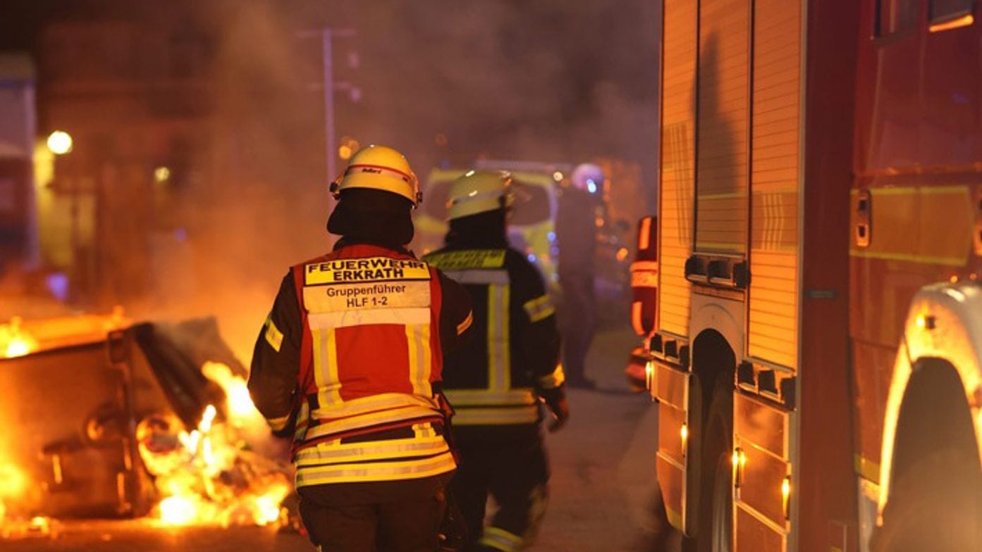 Jugendliche randalieren in Silvesternacht in Erkrath