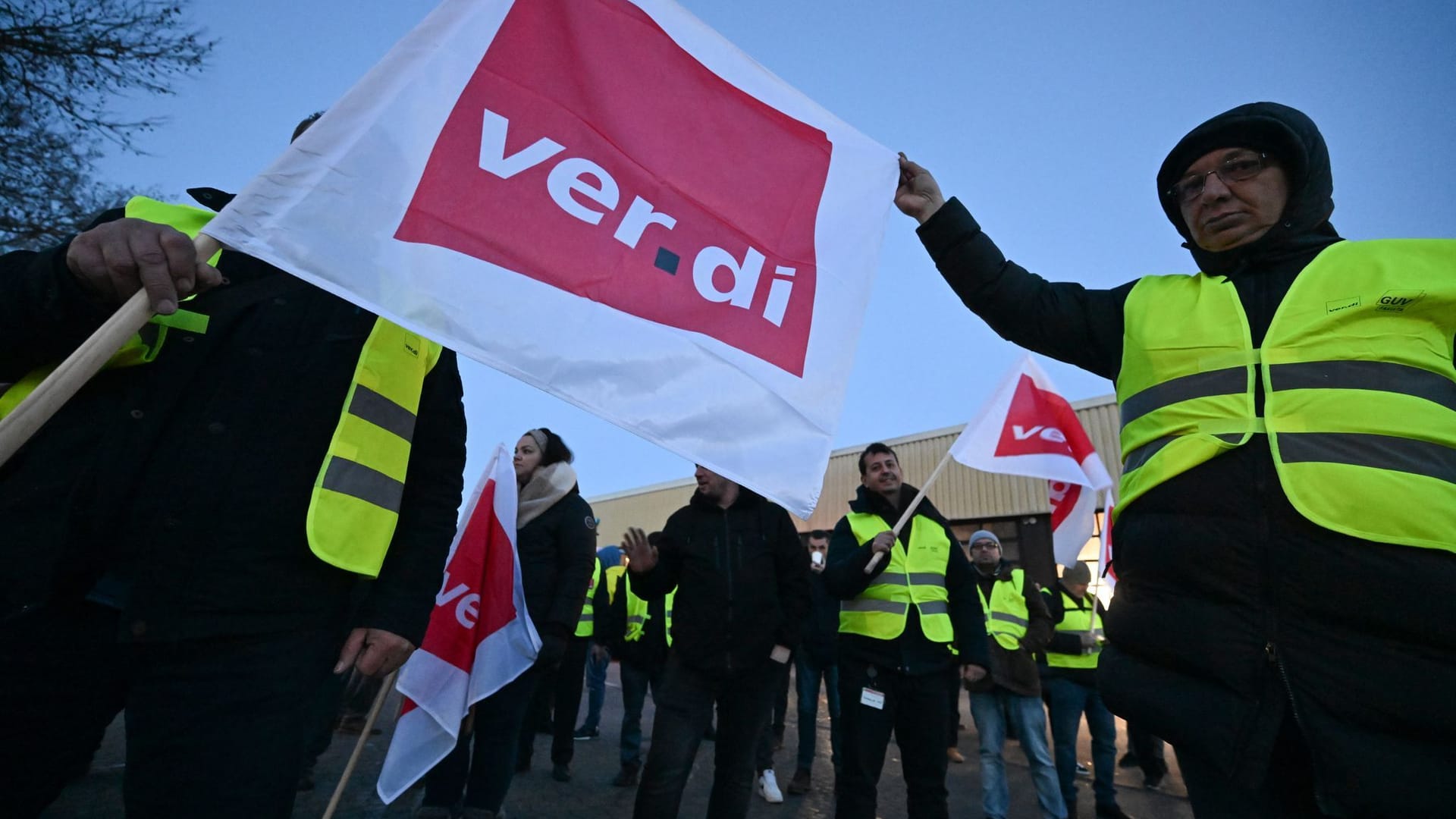 Fortsetzung Warnstreiks privates Omnibusgewerbe