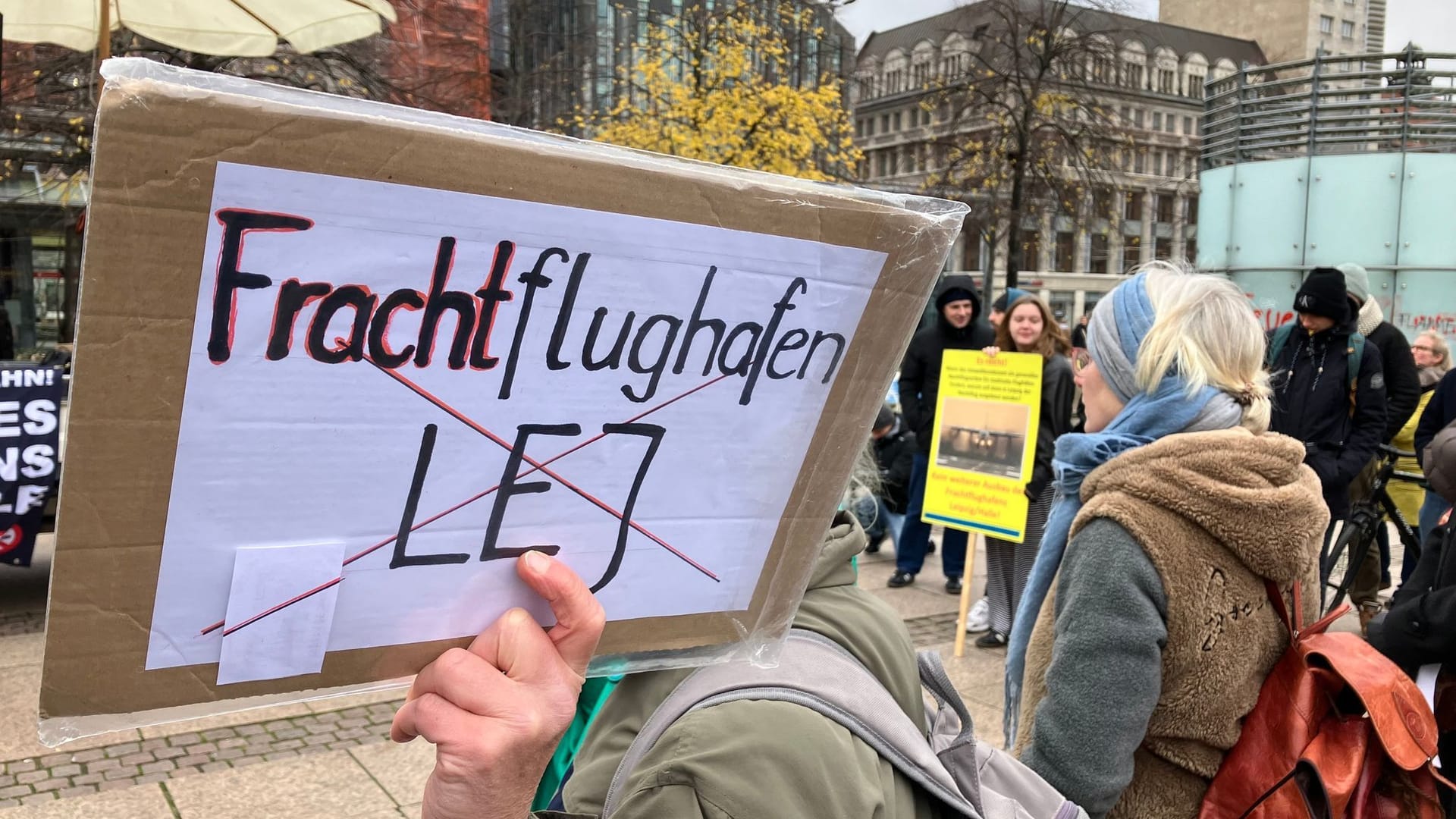 Protest gegen den Ausbau des Flughafens Leipzig-Halle