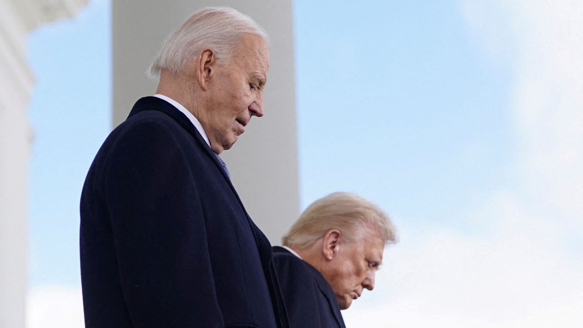 Joe Biden und Donald Trump auf dem Weg zum Kapitol.