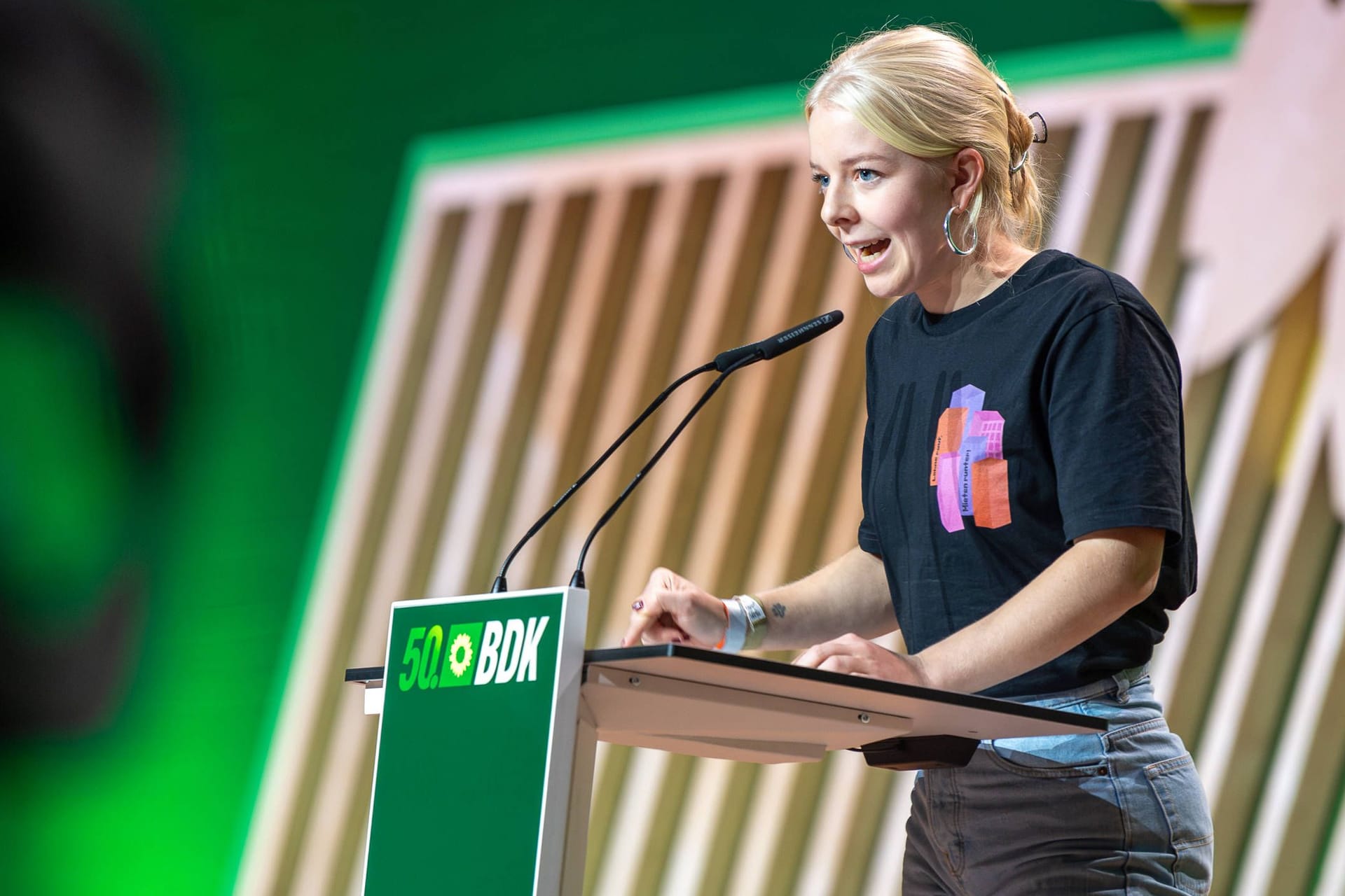 Jette Nietzard: Die Grüne-Jugend-Vorsitzende musste sich für einen Silvester-Post entschuldigen.