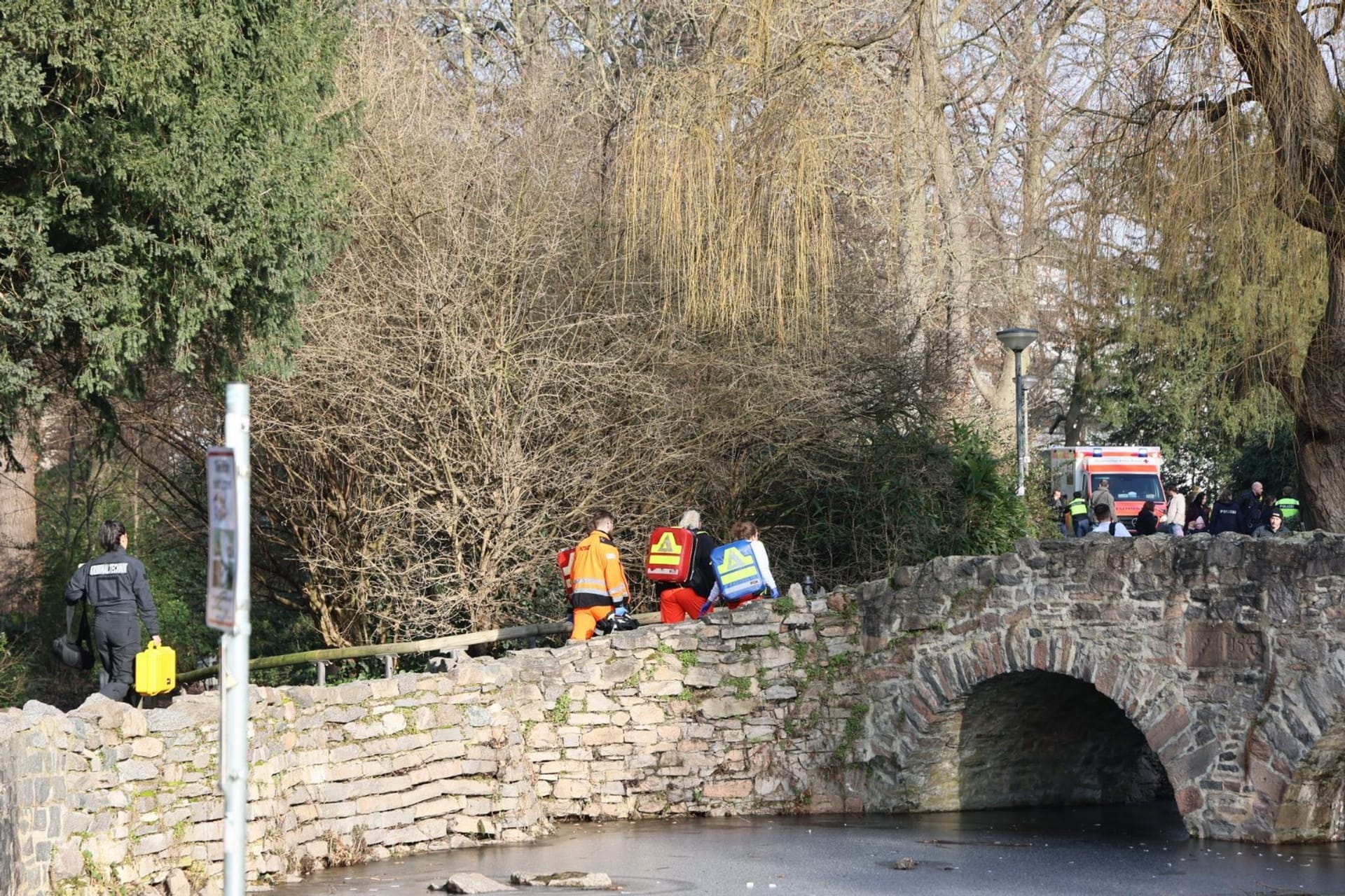 Gewalttat mit mehreren Schwerverletzten in Aschaffenburg