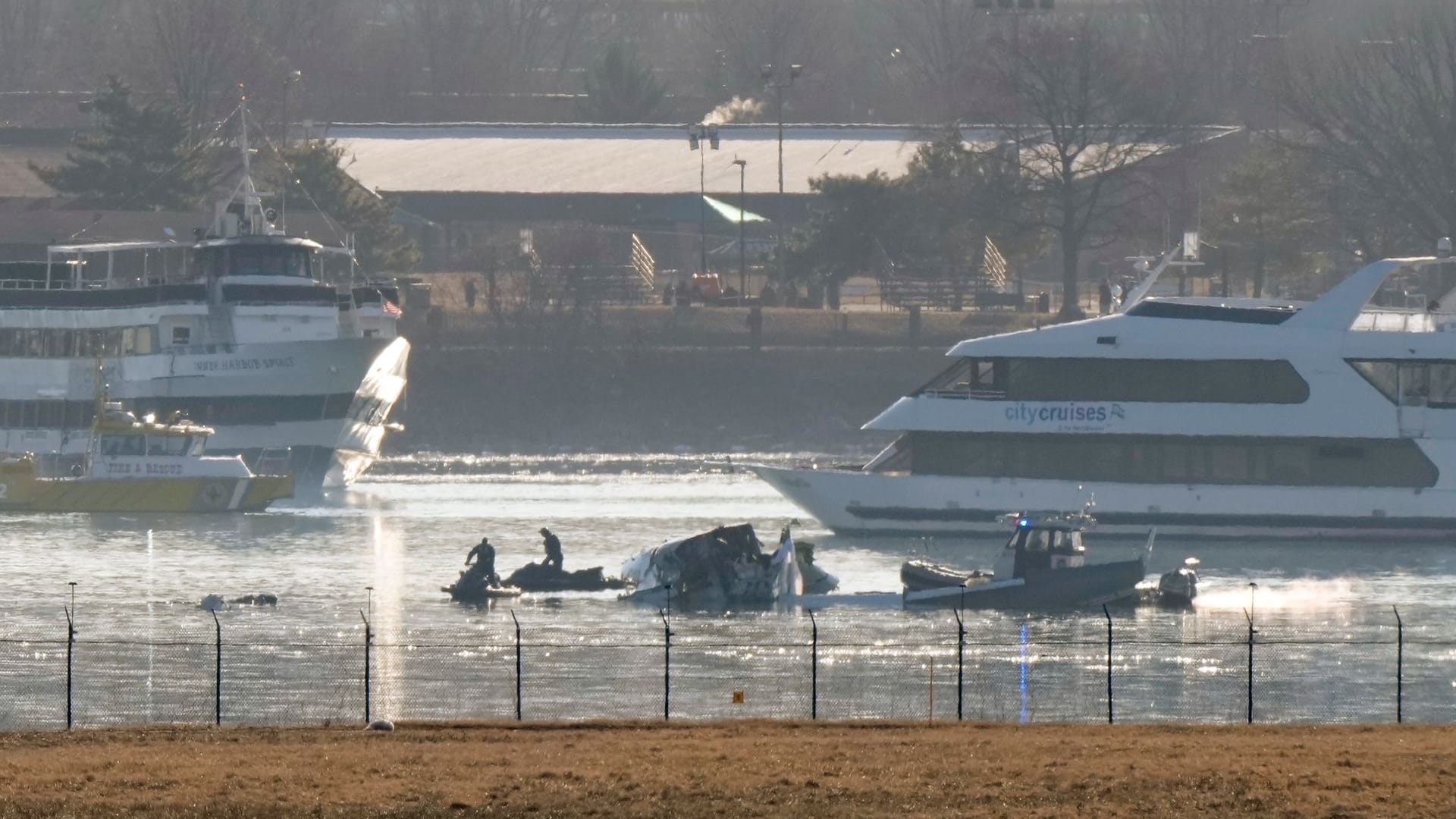 Flugzeugabsturz über US-Hauptstadt Washington