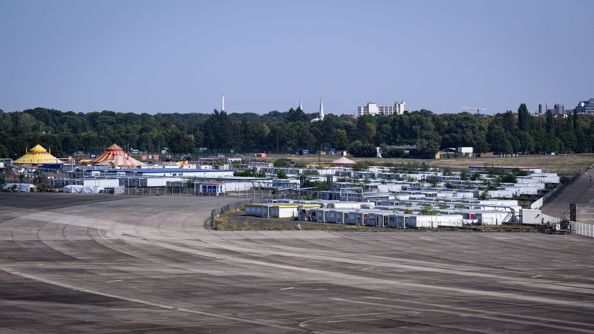 Flüchtlingsunterkünfte auf dem Tempelhofer Feld