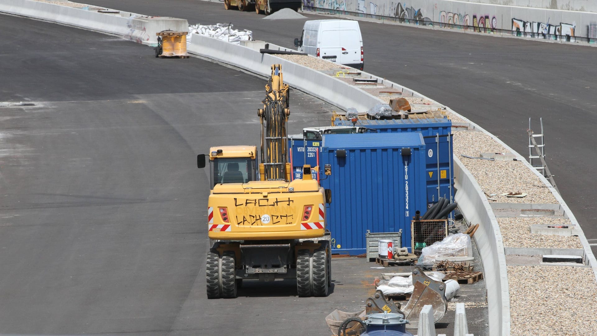 Baustelle Ausbau der A100 (Archivbild): Die Projekte sollen die Infrastruktur in Berlin ausweiten.