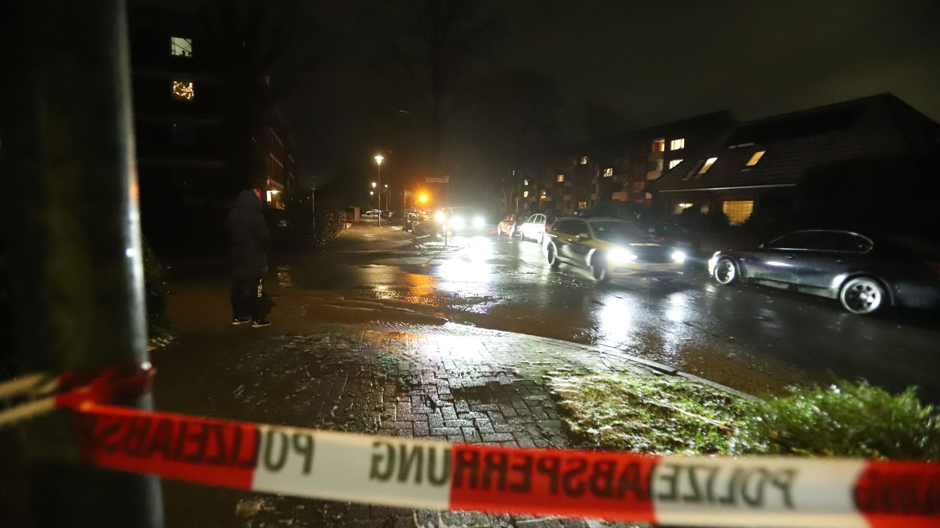 Ein Wasserrohrbruch sorgt für Chaos in Achim.