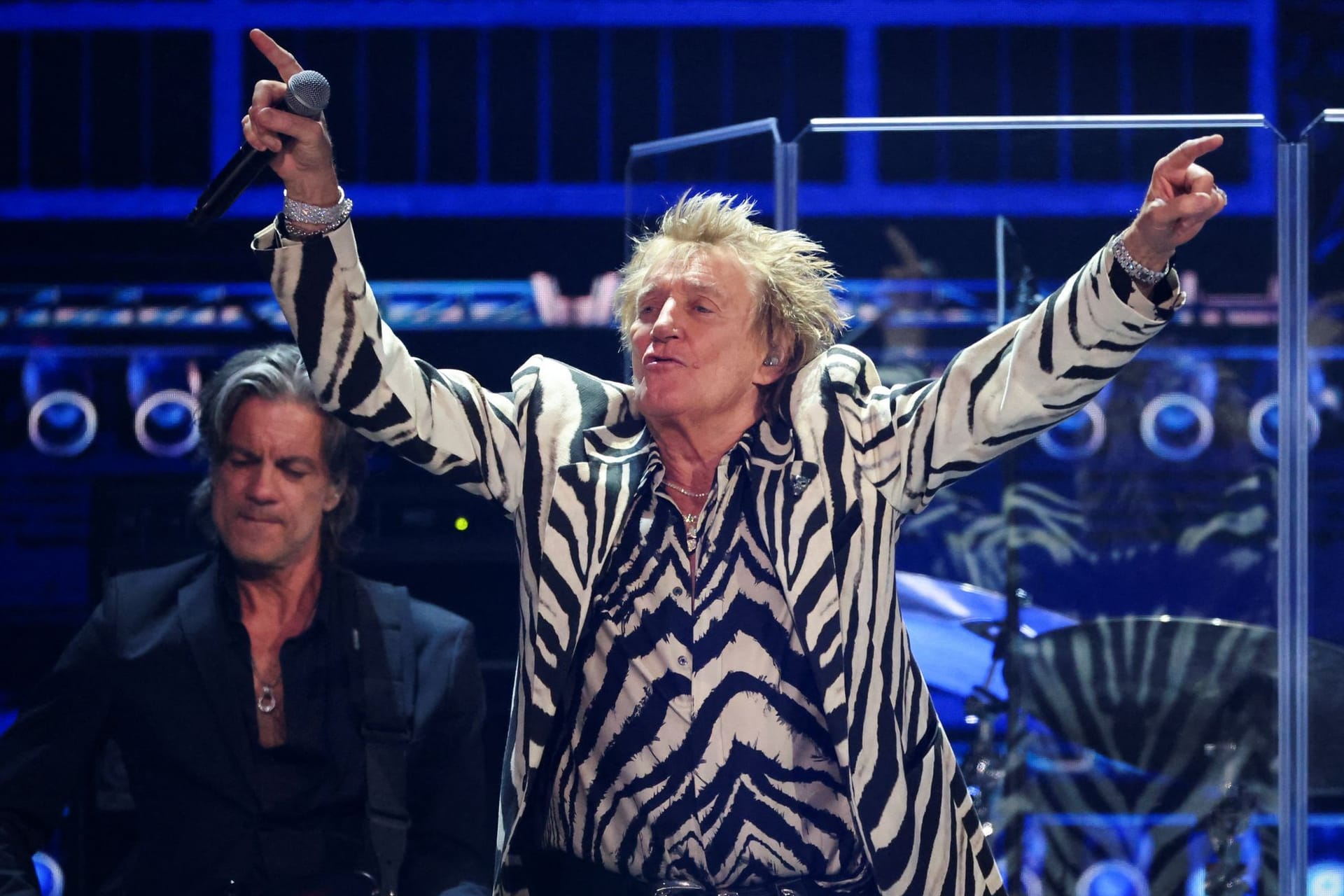 Rod Stewart beim "FireAid"-Benefizkonzert