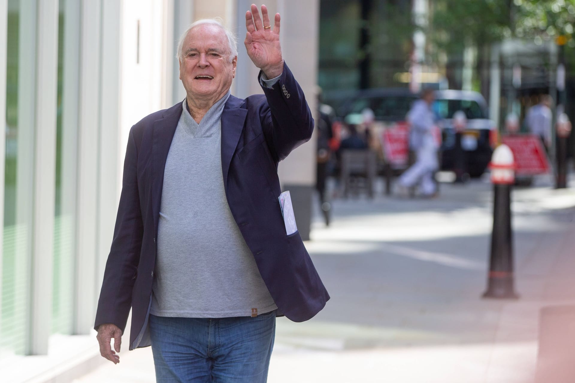 John Cleese in London (Archivbild): Der Komiker kommt nach Bremen.