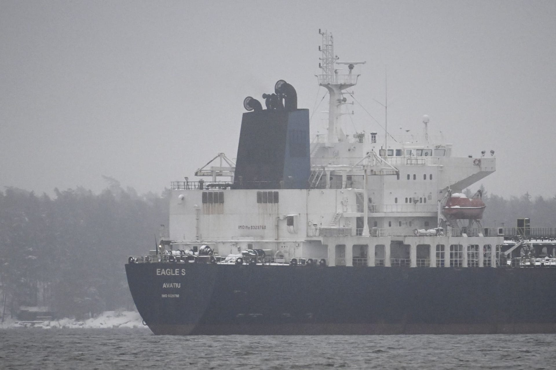 Die "Eagle S": Das mutmaßlich zur russischen Schattenflotte gehörende Schiff steht im Verdacht, mehrere Kabel in der Ostsee beschädigt zu haben.