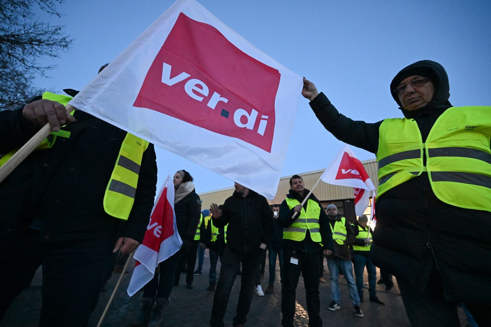 Fortsetzung Warnstreiks privates Omnibusgewerbe