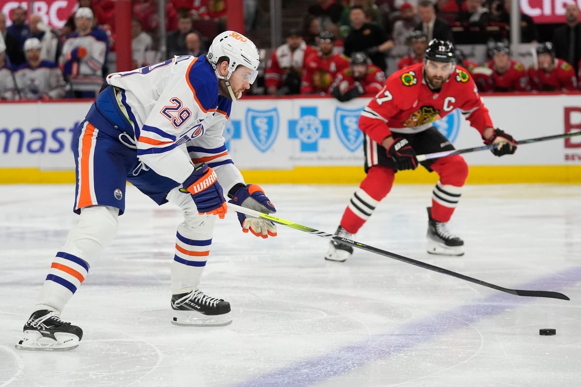 Oilers Blackhawks Eishockey