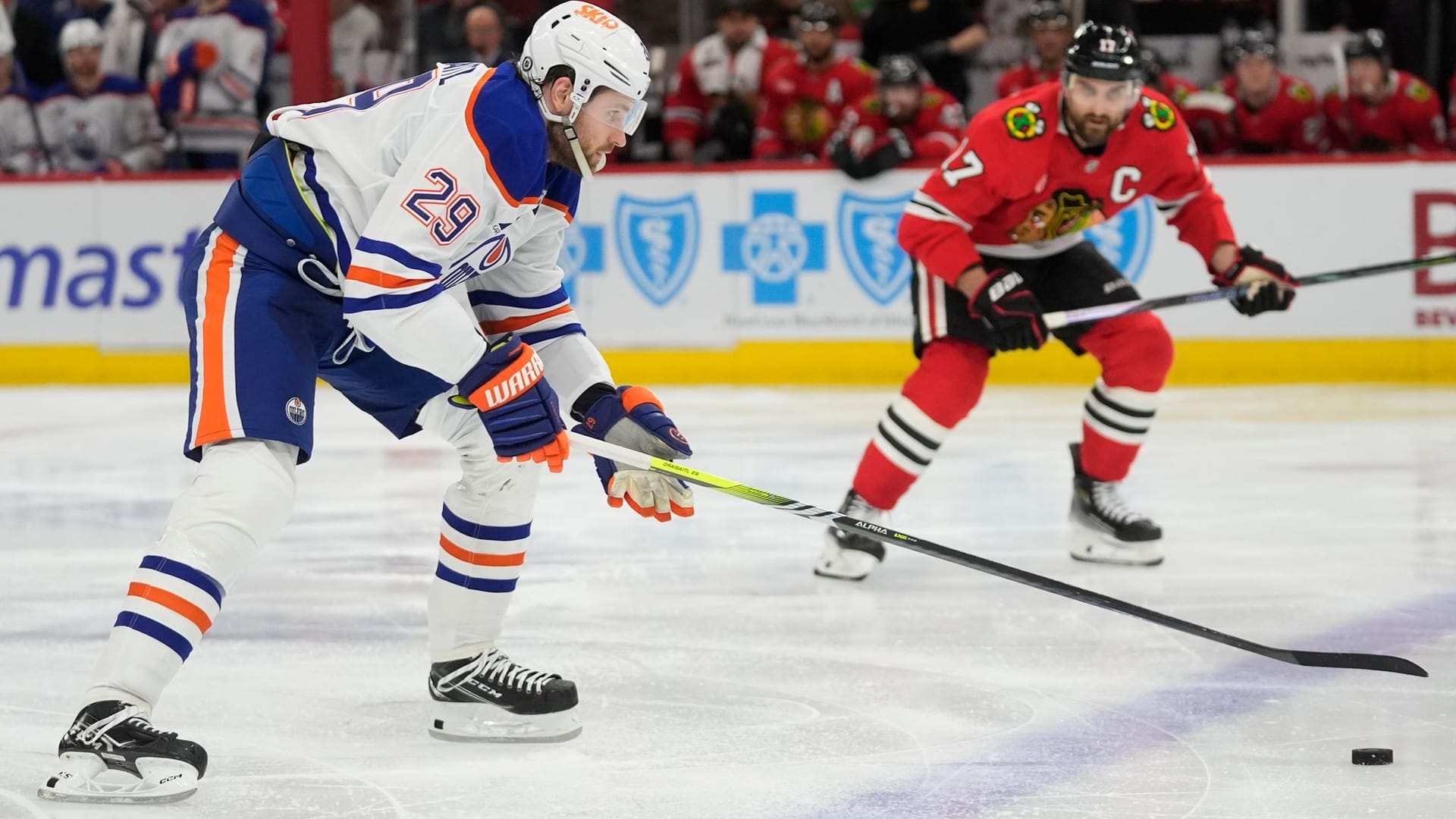 Oilers Blackhawks Eishockey