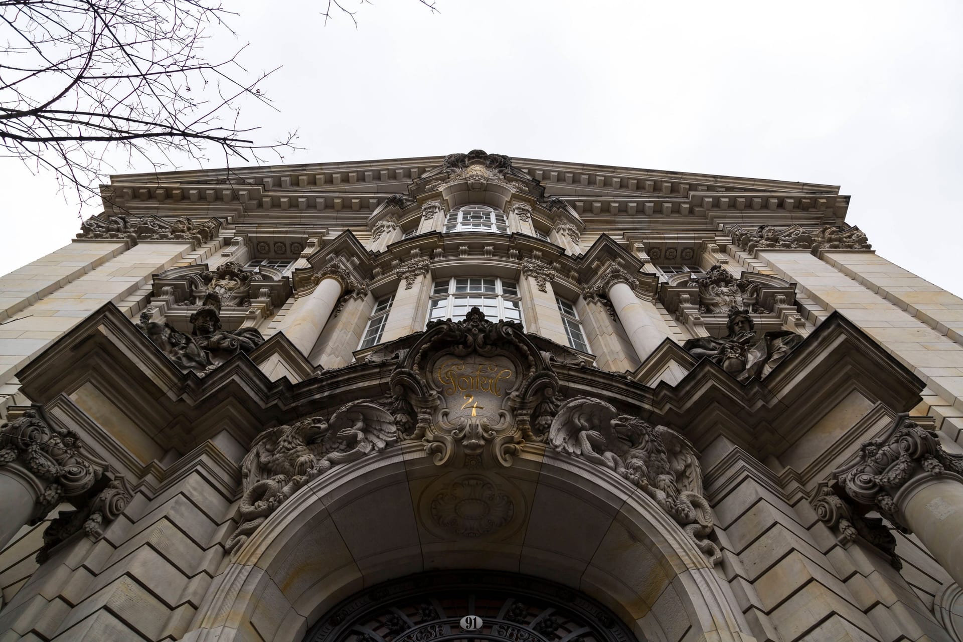 Landgericht, Amtsgericht, Staatsanwaltschaft und Kriminalgericht in der Turmstr. 61 in Berlin Moabit