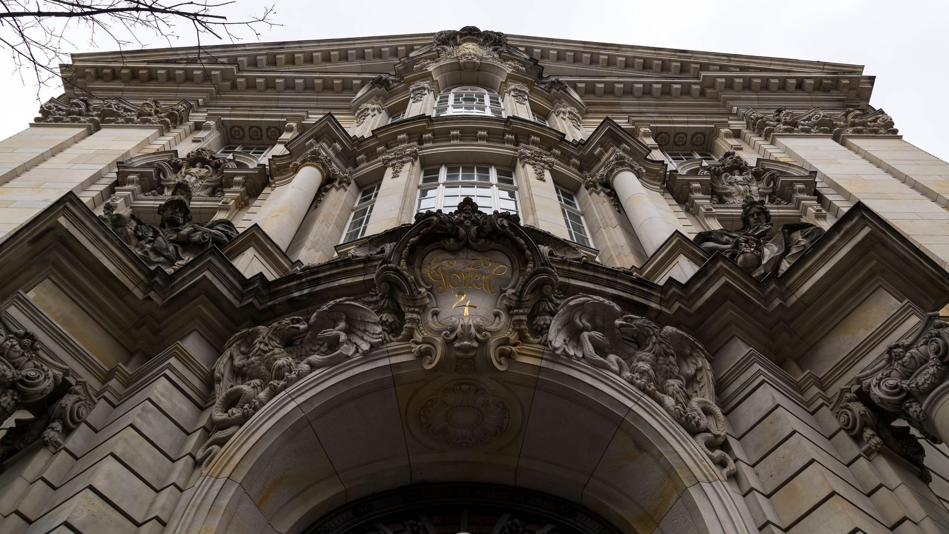 Landgericht, Amtsgericht, Staatsanwaltschaft und Kriminalgericht in der Turmstr. 61 in Berlin Moabit