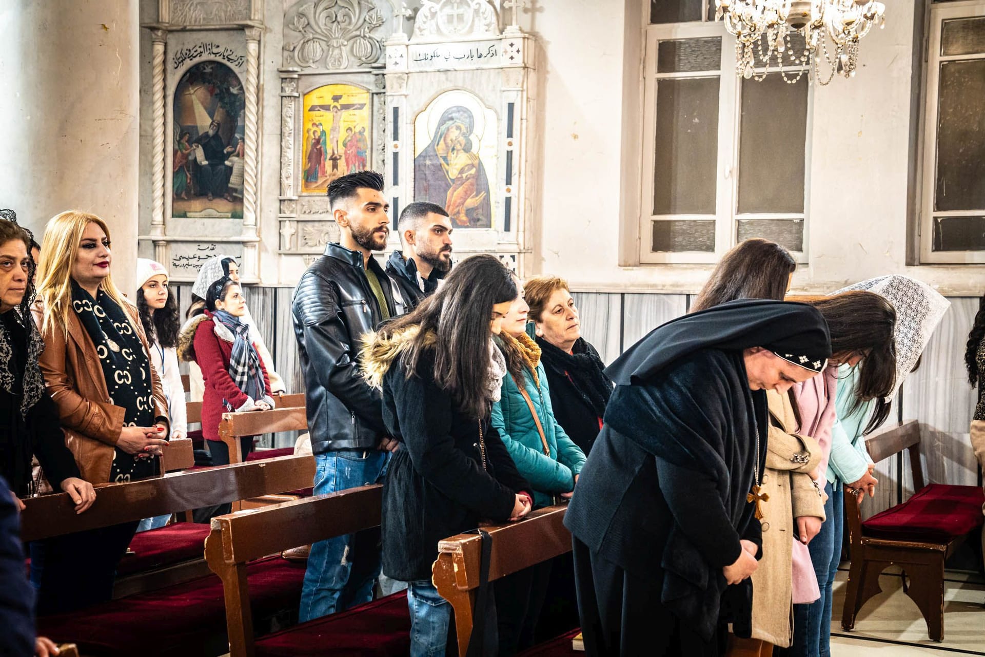 Christen in der Altstadt von Damaskus feiern Gottesdienst.