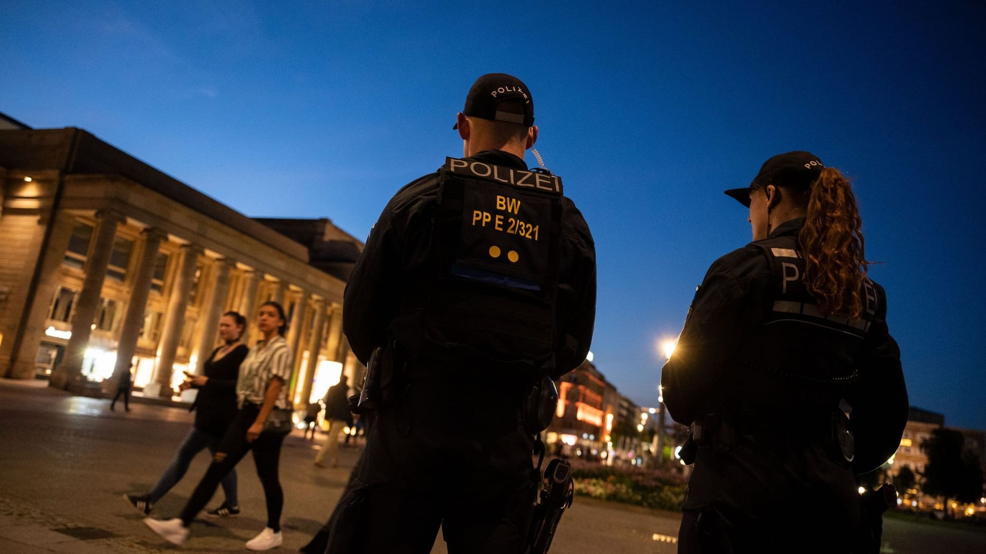 Nach Randalen in Stuttgart