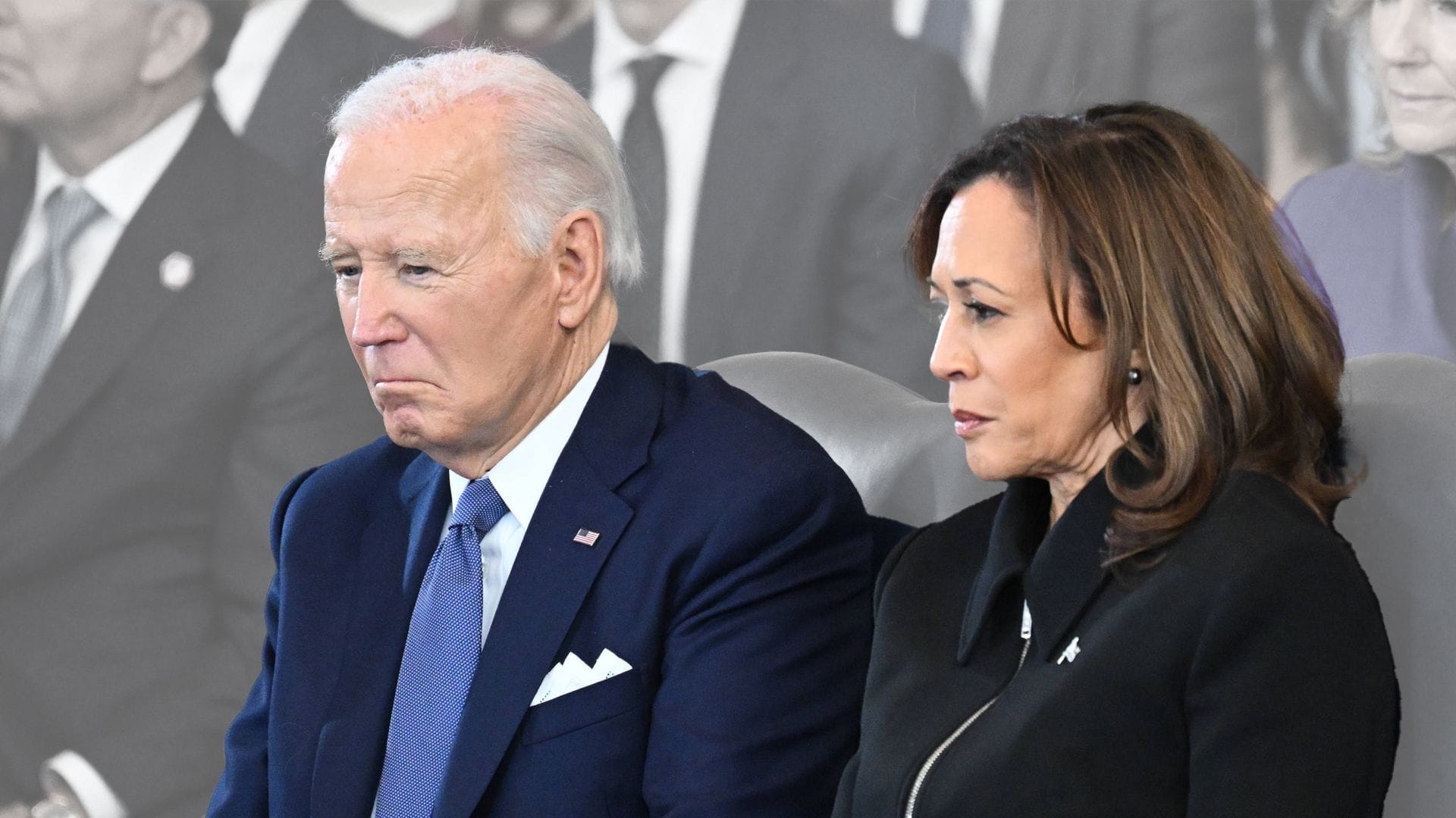 Joe Biden und seine Vizepräsidentin Kamala Harris (Archivbild): Eine Maßnahme ihrer Regierung wird jetzt zurückgedreht.