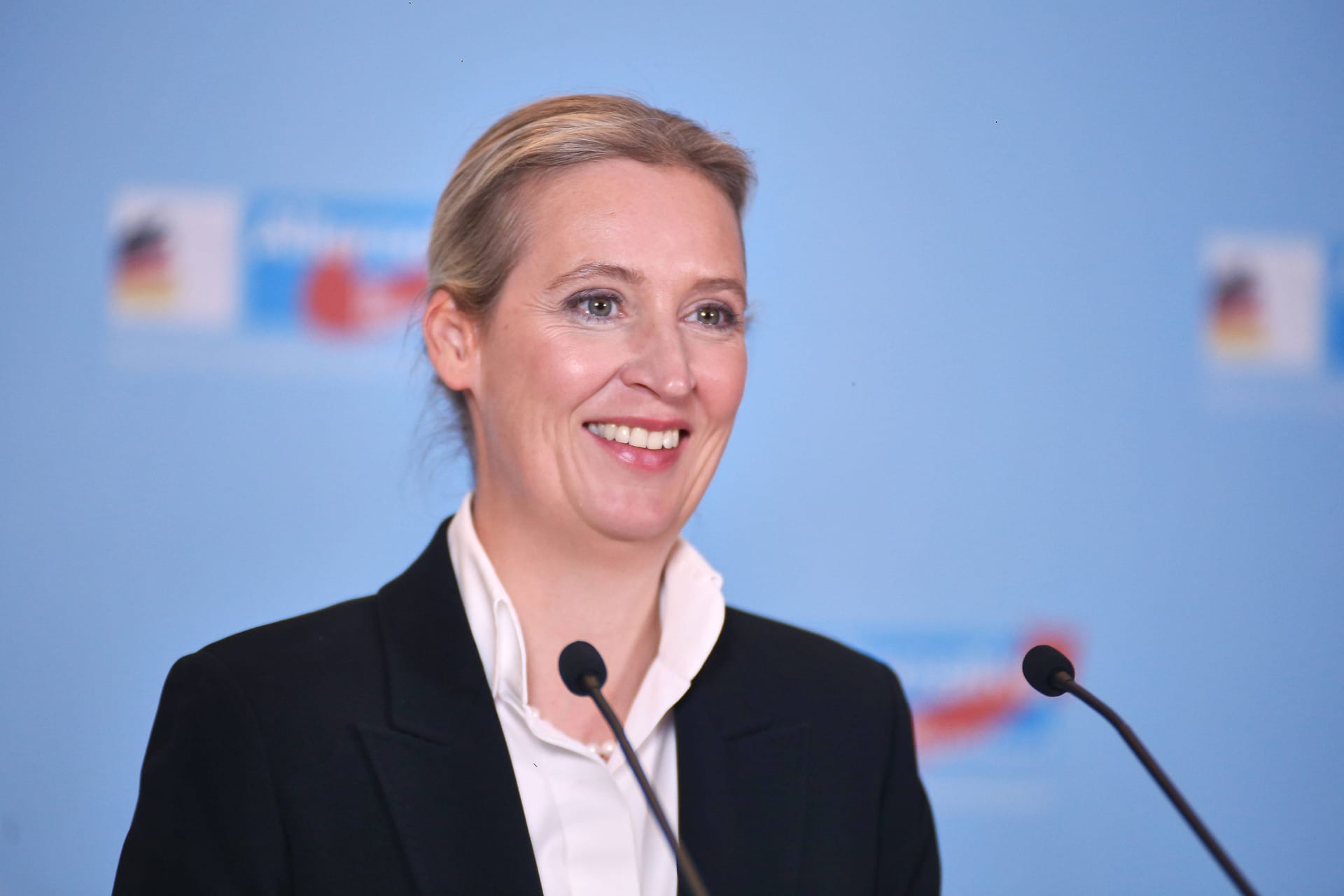 Alice Weidel spricht bei einer Pressekonferenz (Archivbild): Traf sie sich ungewöhnlich häufig mit dem chinesischen Botschafter?