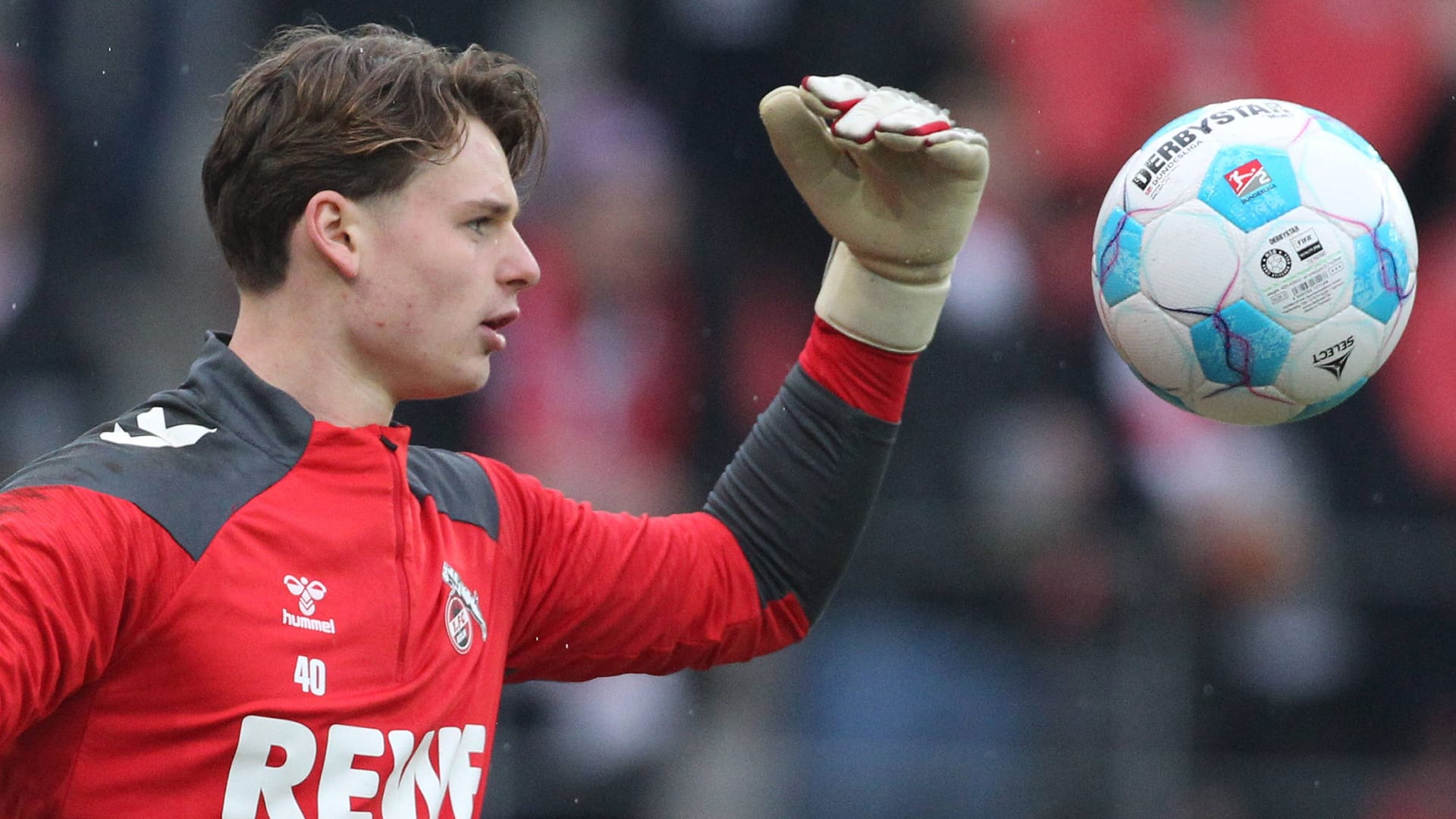 Jonas Urbig: Er durchlief die Jugenteams des 1. FC Köln.