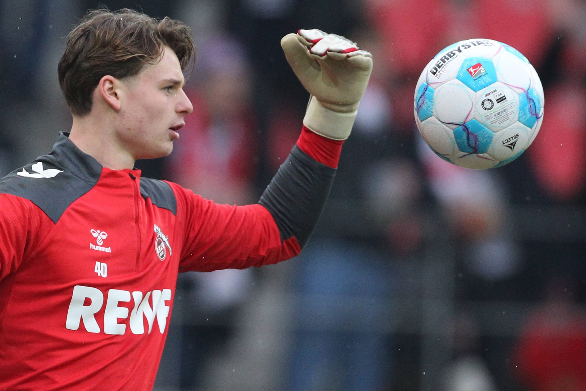 Jonas Urbig: Er durchlief die Jugenteams des 1. FC Köln.