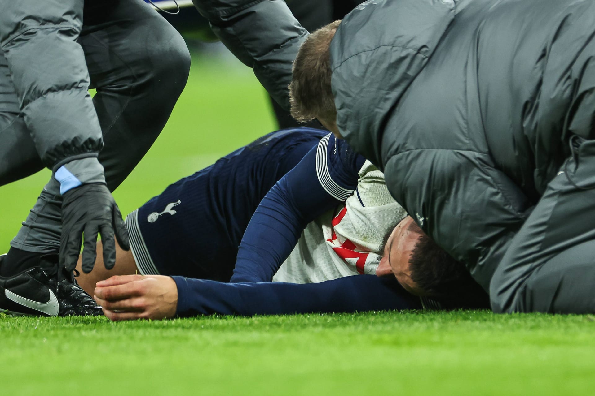 Rodrigo Bentancur: Er musste vom Platz getragen werden.