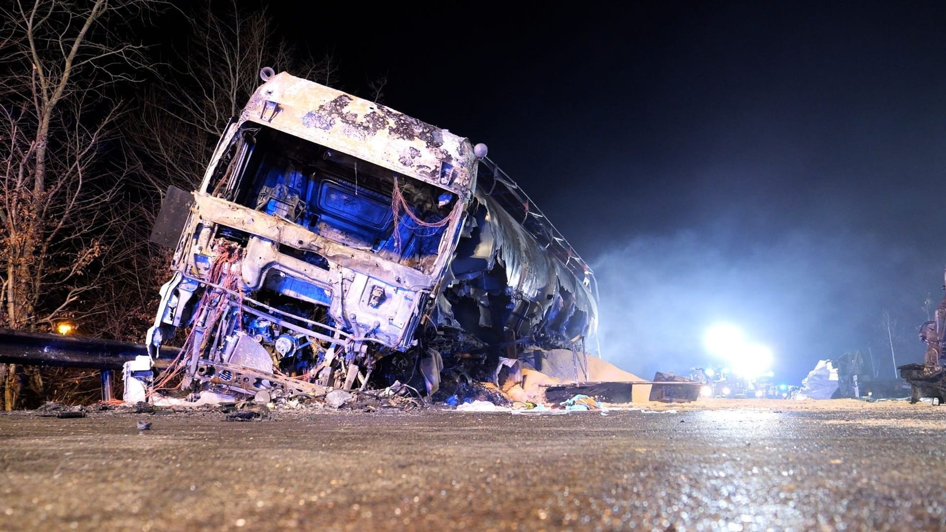 Mehrere Menschen sterben bei Verkehrsunfall