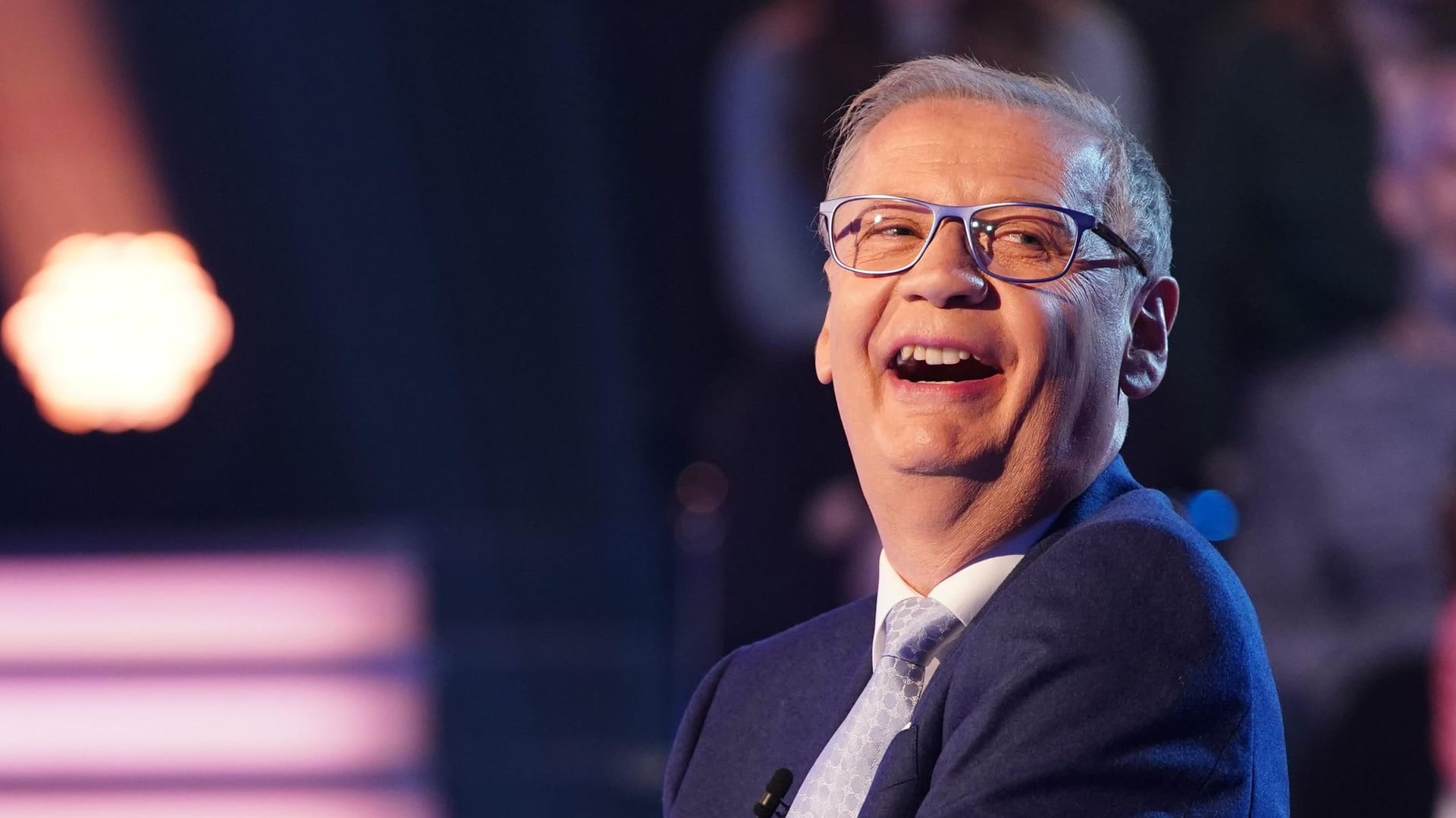 Günther Jauch: Er moderiert seit 1999 die RTL-Show "Wer wird Millionär?".