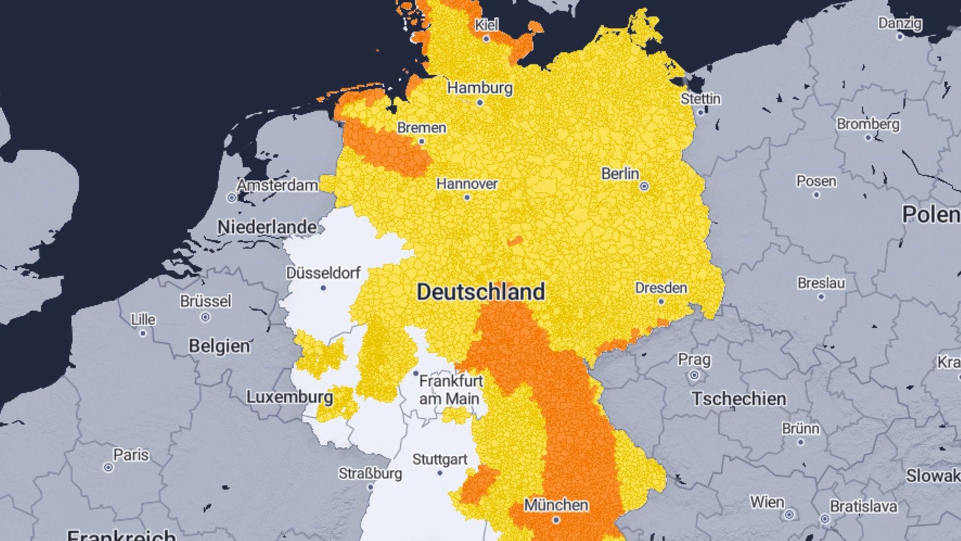 Die aktuelle Warnkarte: Für fast ganz Deutschland gelten amtliche Warnungen.