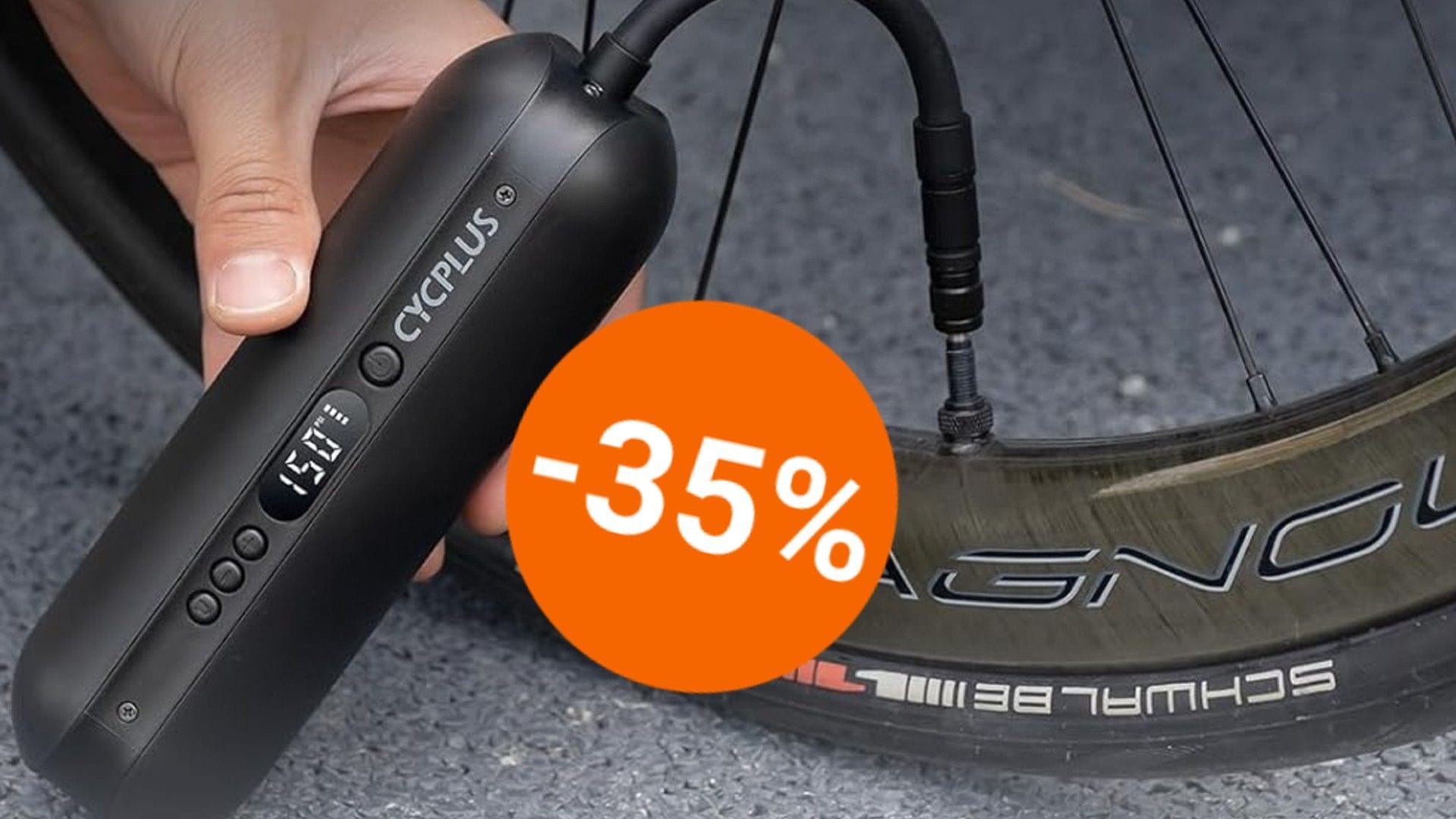 Perfekt für unterwegs: Der Cycplus Akku-Kompressor mit integrierter Powerbank gibt es bei Amazon jetzt wieder zu einem Top-Preis.