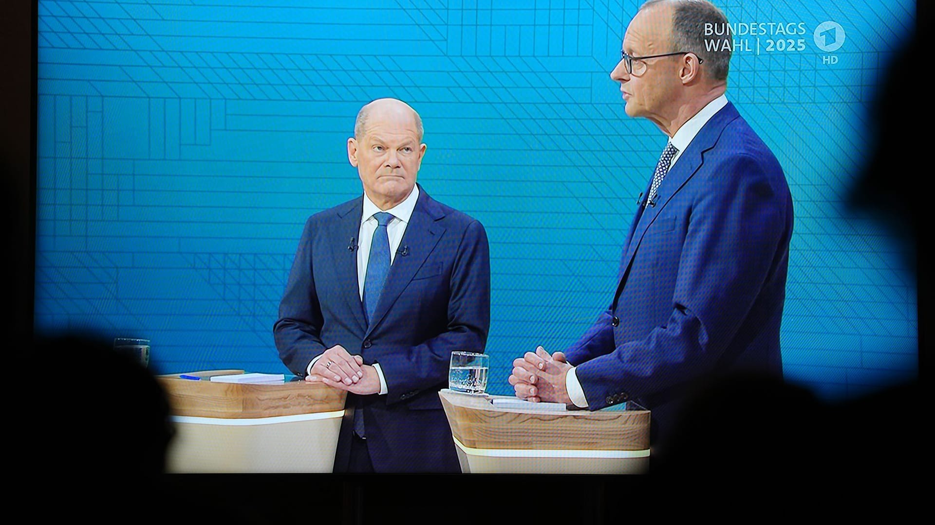 Scholz und Merz im TV-Duell