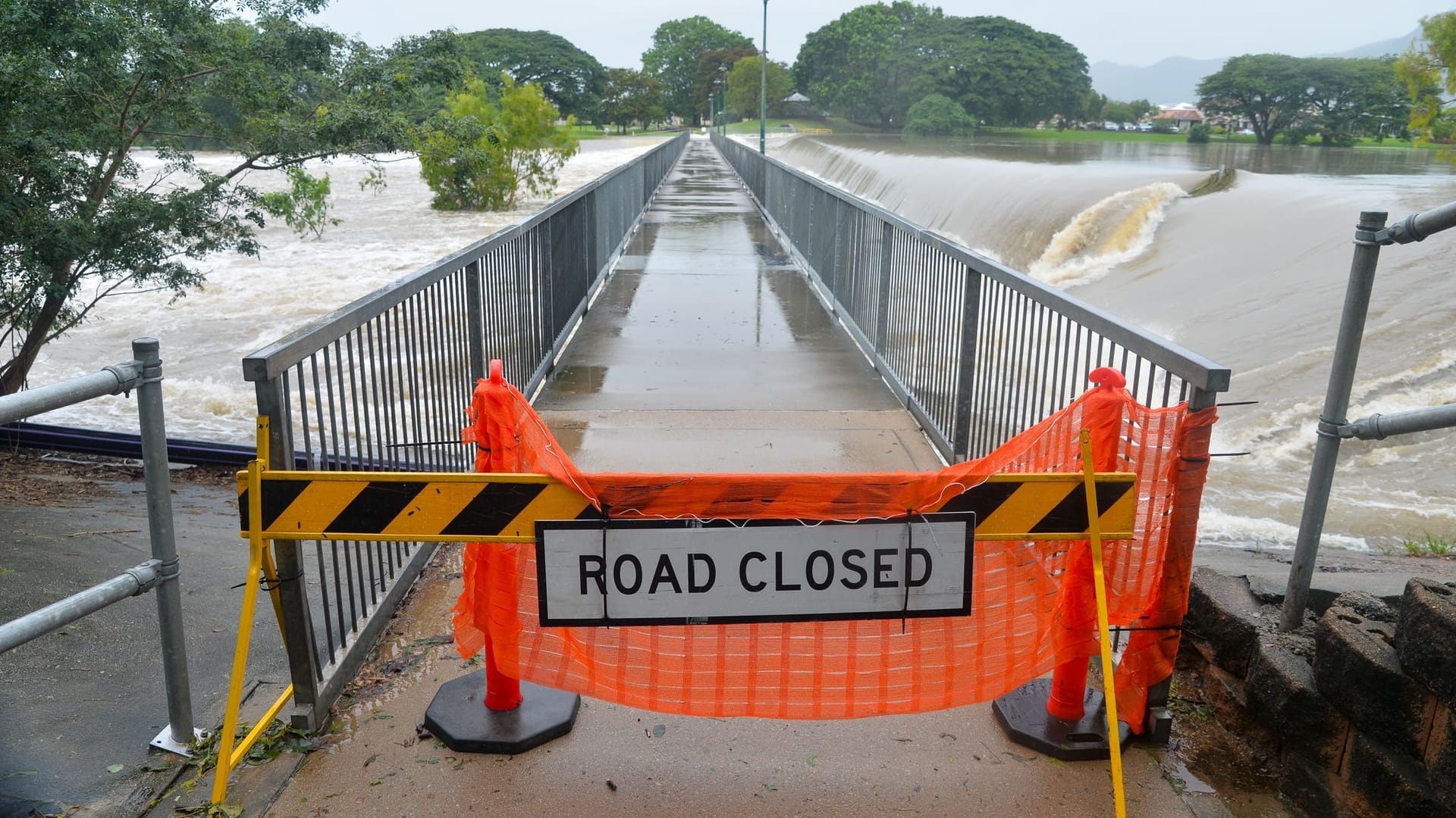 Überschwemmungen in Australien - Queensland