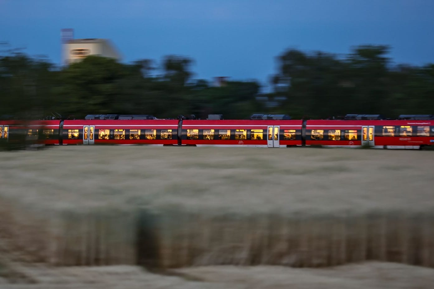 Regionalbahn auf der Fahrt