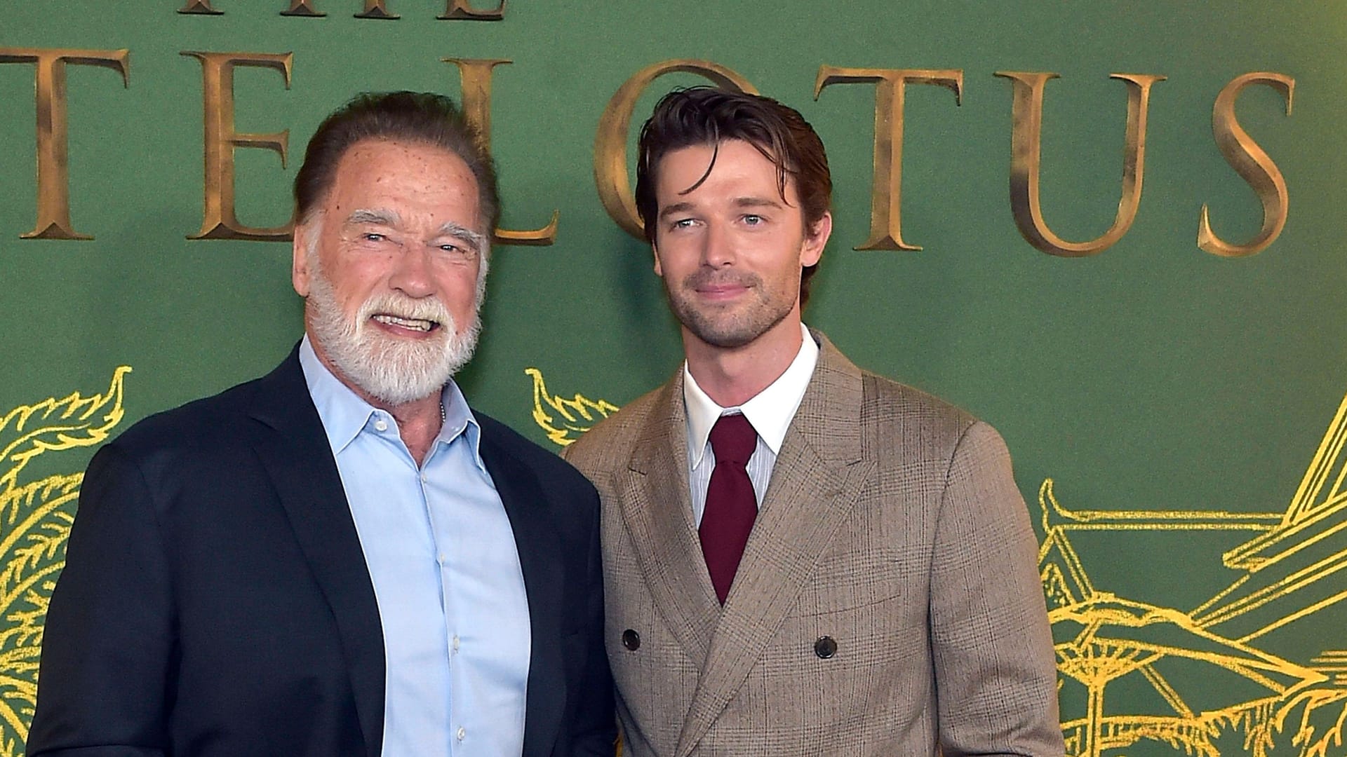 Arnold Schwarzenegger mit Sohn Patrick Schwarzenegger: Sie zeigten sich gemeinsam bei der Premiere der dritten "The White Lotus"-Staffel.