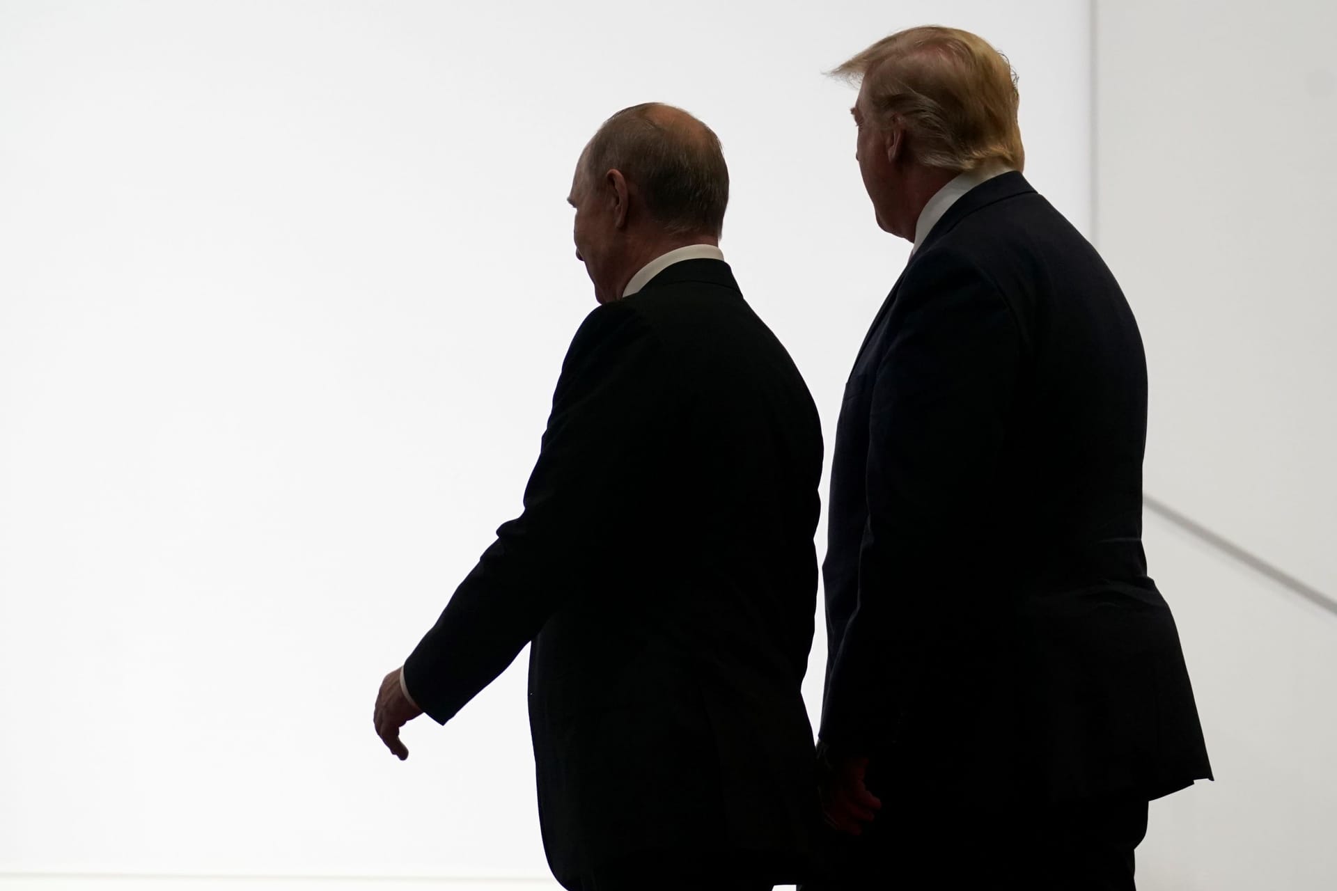 Zweiergespräche: Russlands Präsident Wladimir Putin und US-Präsident Donald Trump beim G20-Gipfel in Osaka, 2019 (Archivbild)